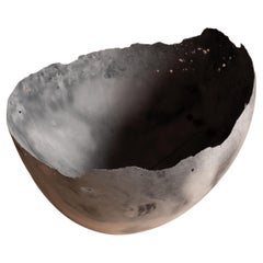 Handmade Cast Concrete Bowl in Grey by Umé Studio