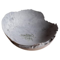 Bol gris en béton moulé à la main par UME Studio