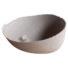 Handmade Cast Concrete Bowl in Grey by UME Studio