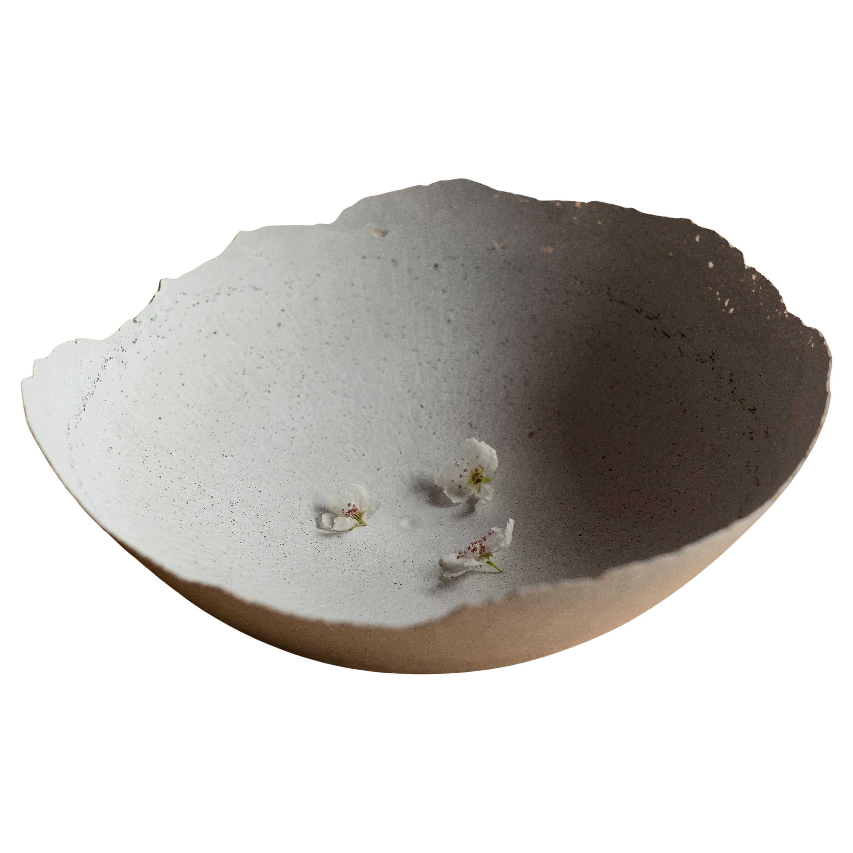 Handgefertigte Schale aus Gussbeton in Grau von UME Studio