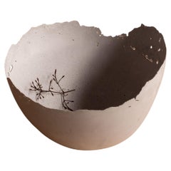 Bol gris en béton moulé à la main par UME Studio