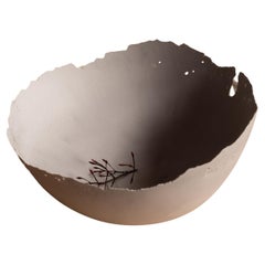 Bol gris en béton moulé à la main par UME Studio