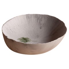 Handmade Cast Concrete Bowl in Grey by UME Studio