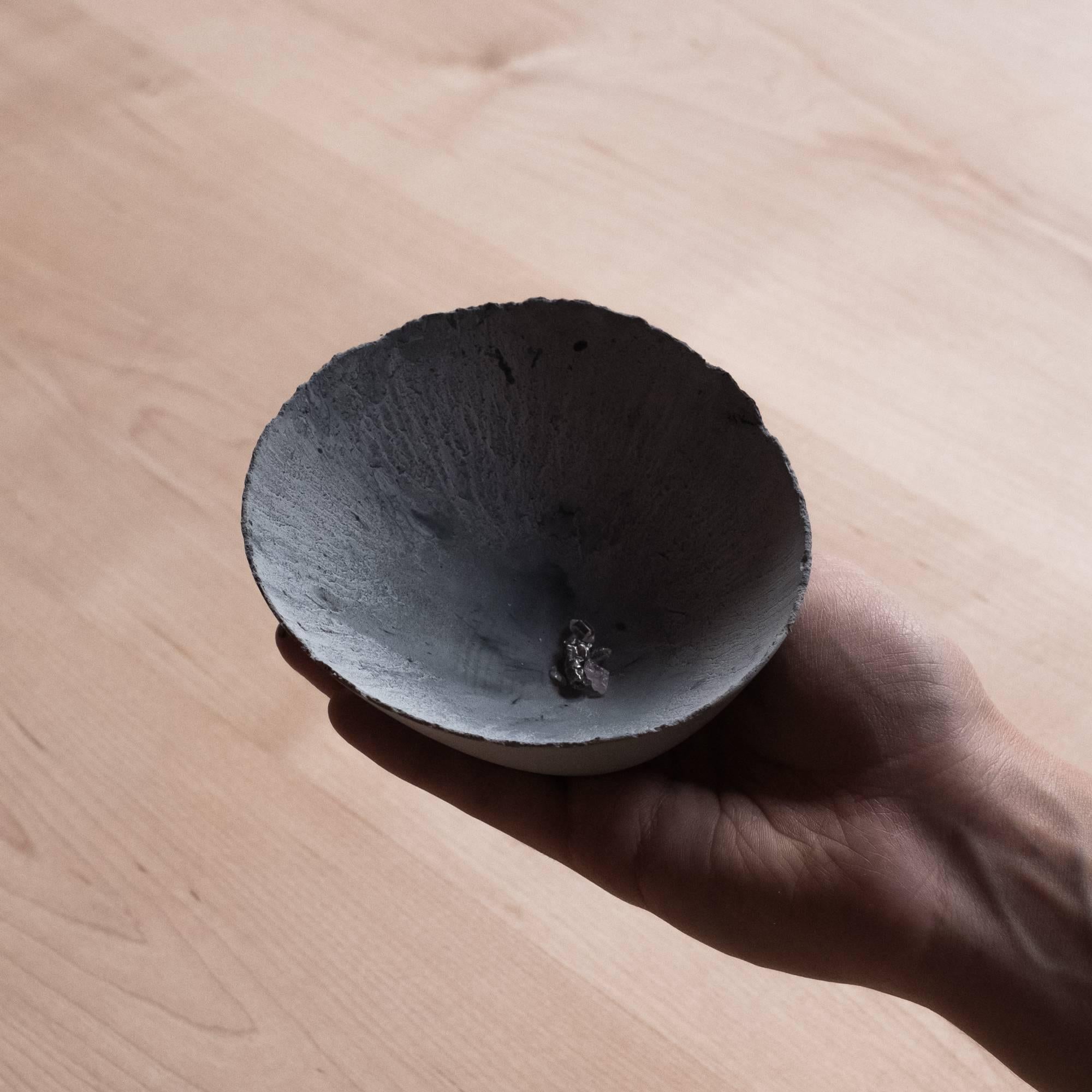 American Handmade Cast Concrete Bowl in Grey by UMÉ Studio, Set of Three Small For Sale