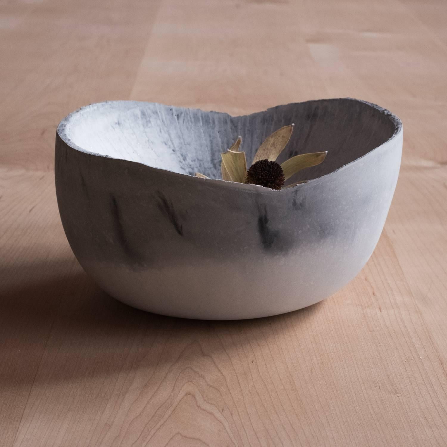 Handmade Cast Concrete Bowl in White and Grey by UMÉ Studio, Set of Six For Sale 7