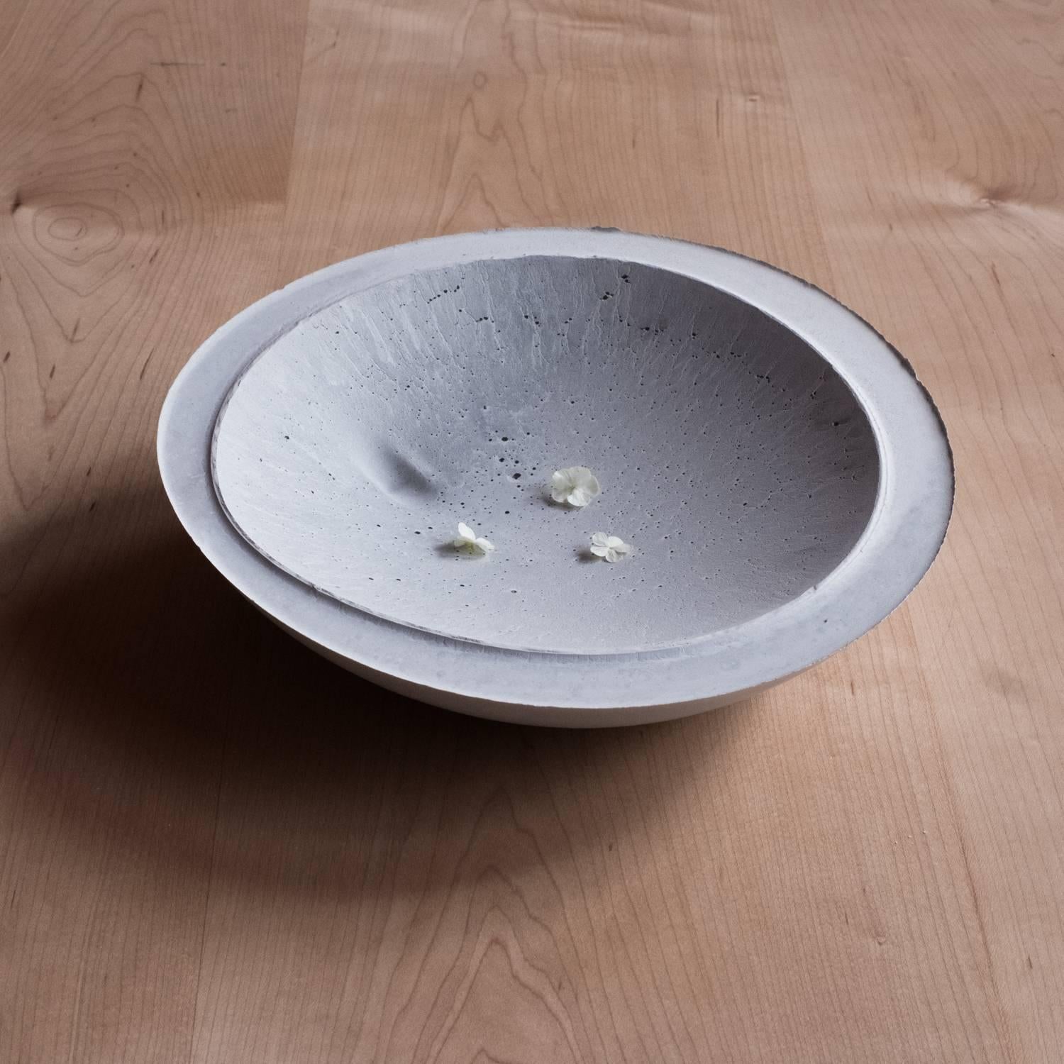 Handmade Cast Concrete Bowl in White and Grey by UMÉ Studio, Set of Six For Sale 8
