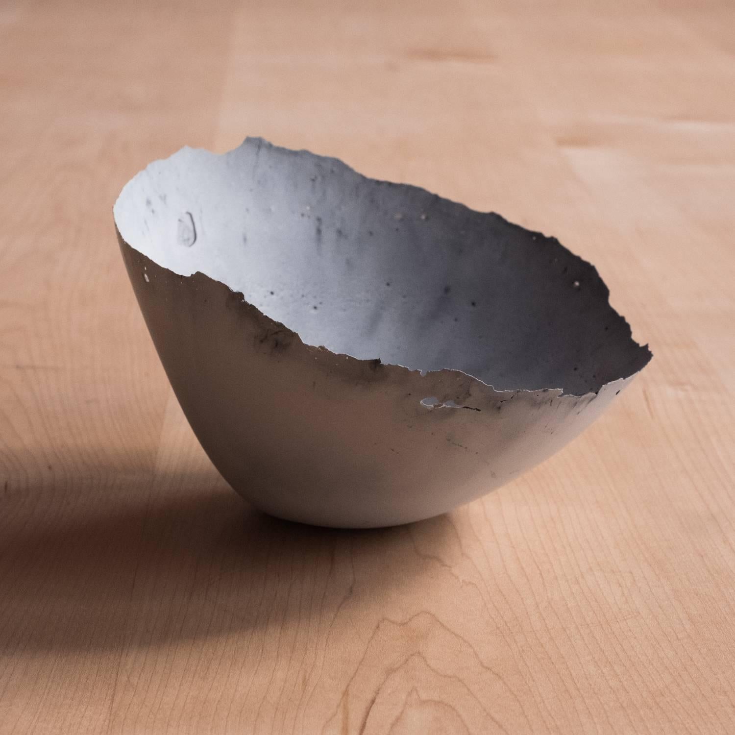 Handmade Cast Concrete Bowl in White and Grey by UMÉ Studio, Set of Three For Sale 4
