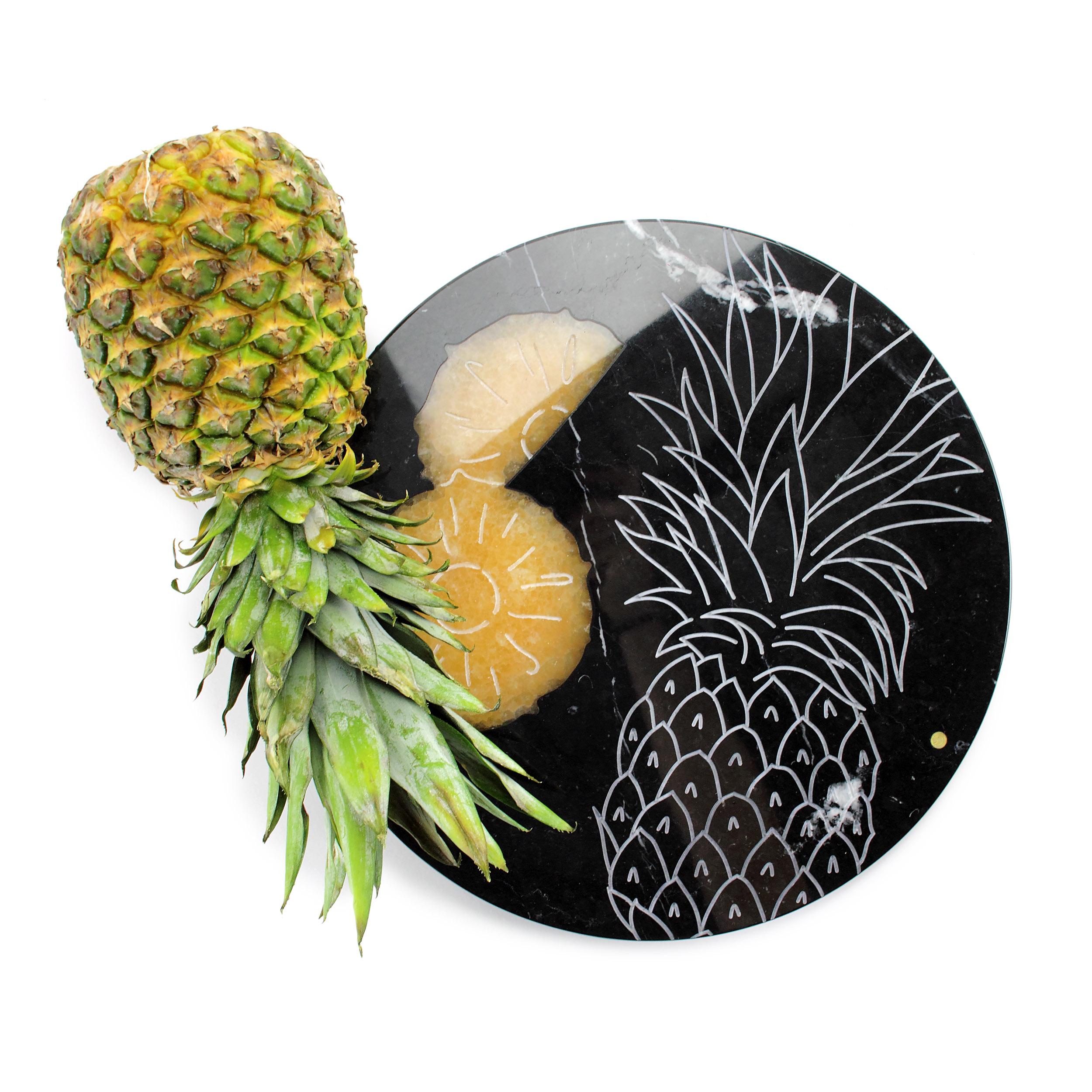 Italian Platters Serveware Centerpiece Black Marquina Marble and Honey Onyx Handmade For Sale