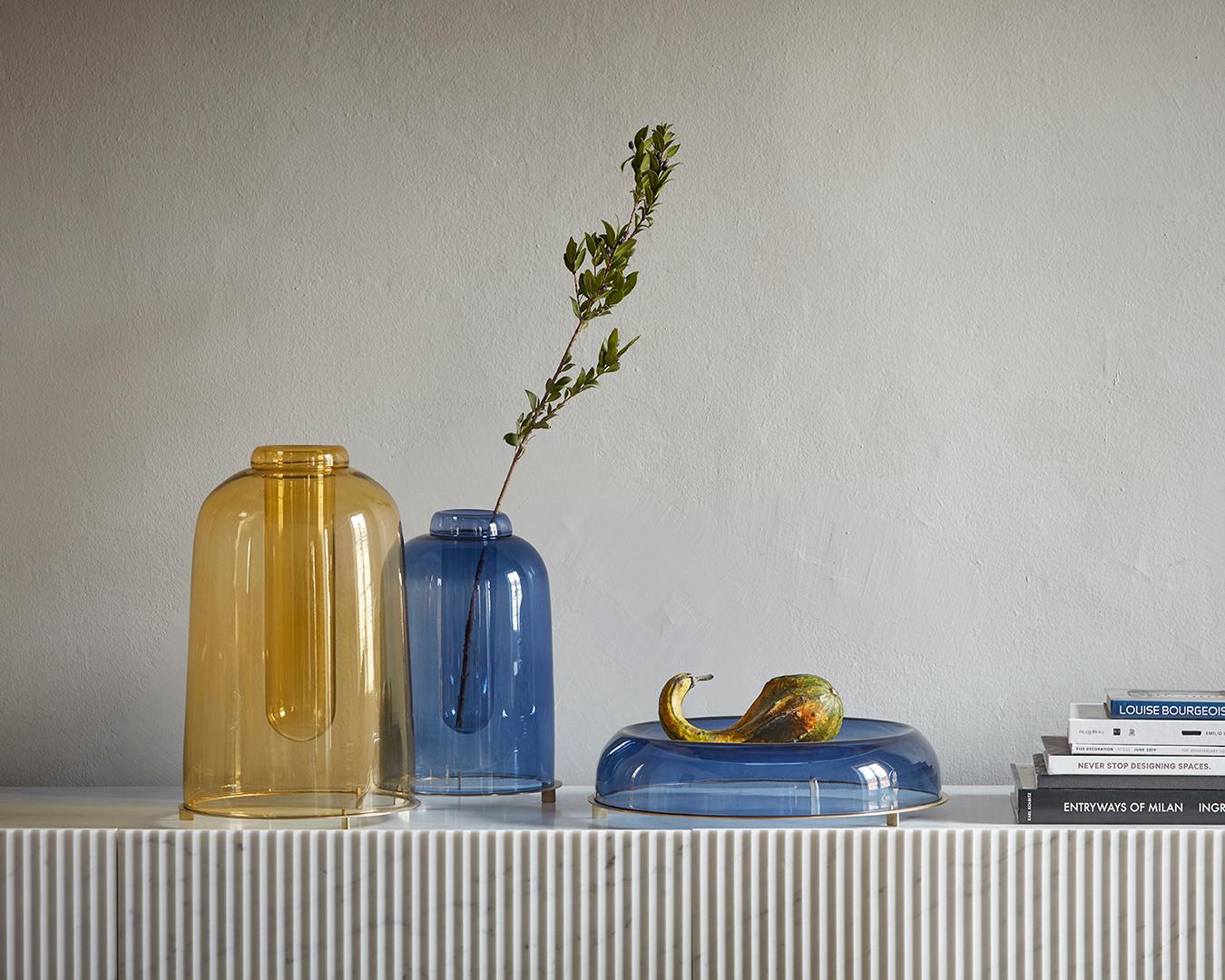 Italian Handmade Centerpiece the Flat by Neri & Hu in Blue Blown Glass & Brass Base For Sale