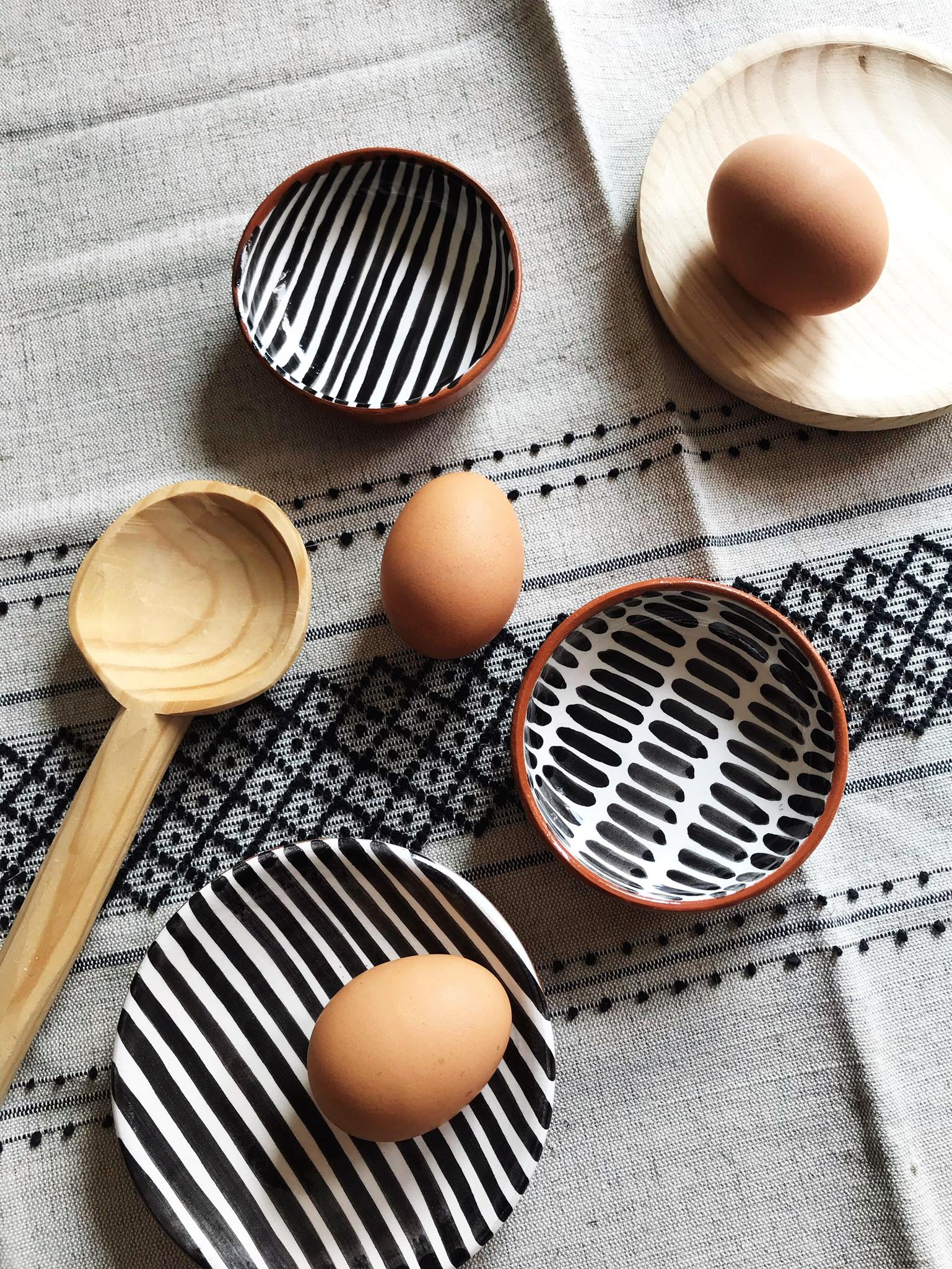 Handmade Ceramic Black and White Dash Pattern Mini Bowl, in Stock In New Condition For Sale In West Hollywood, CA