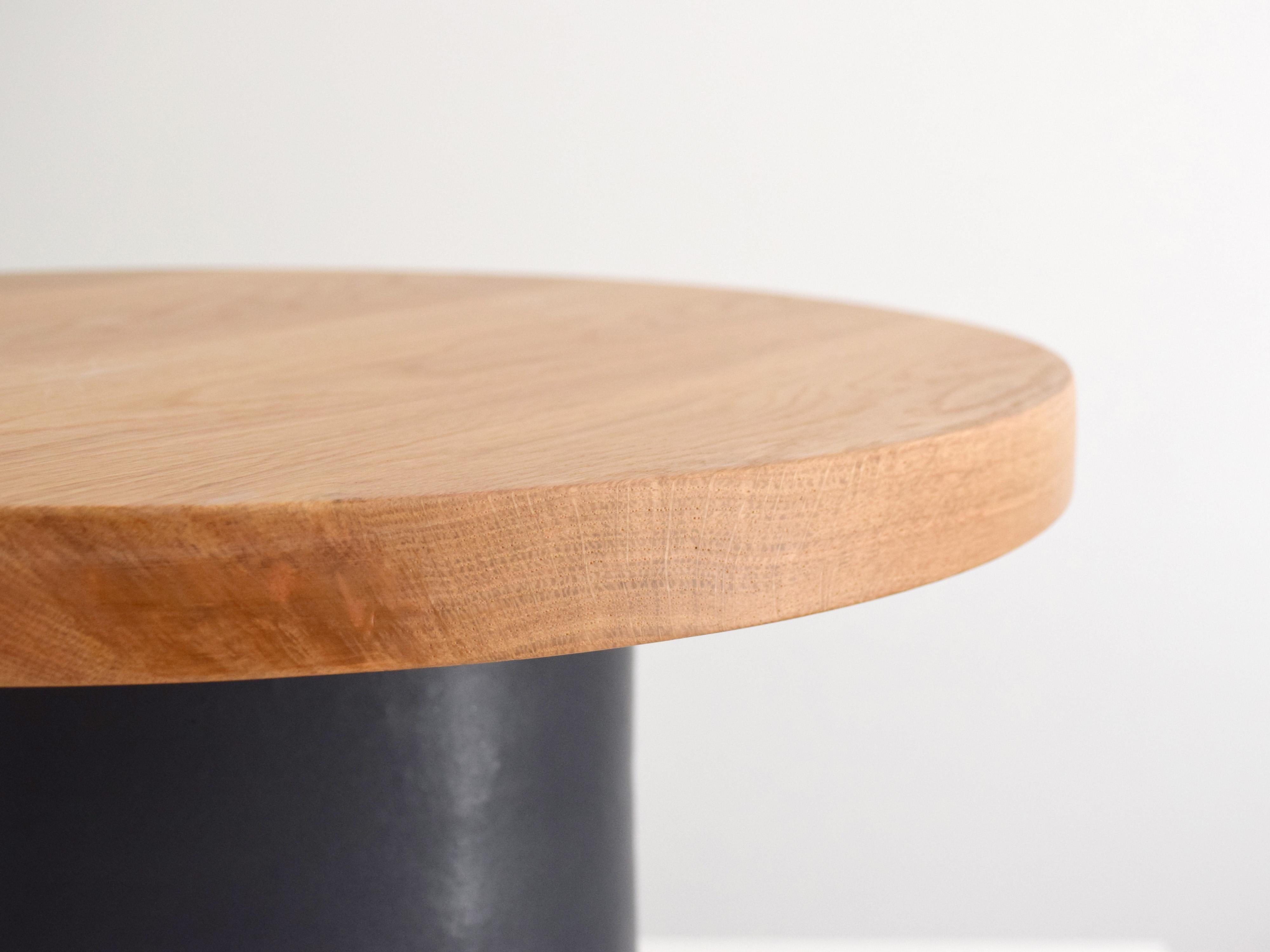 Handmade Black Ceramic Coffee Table with Oak Top In New Condition For Sale In Braga, PT