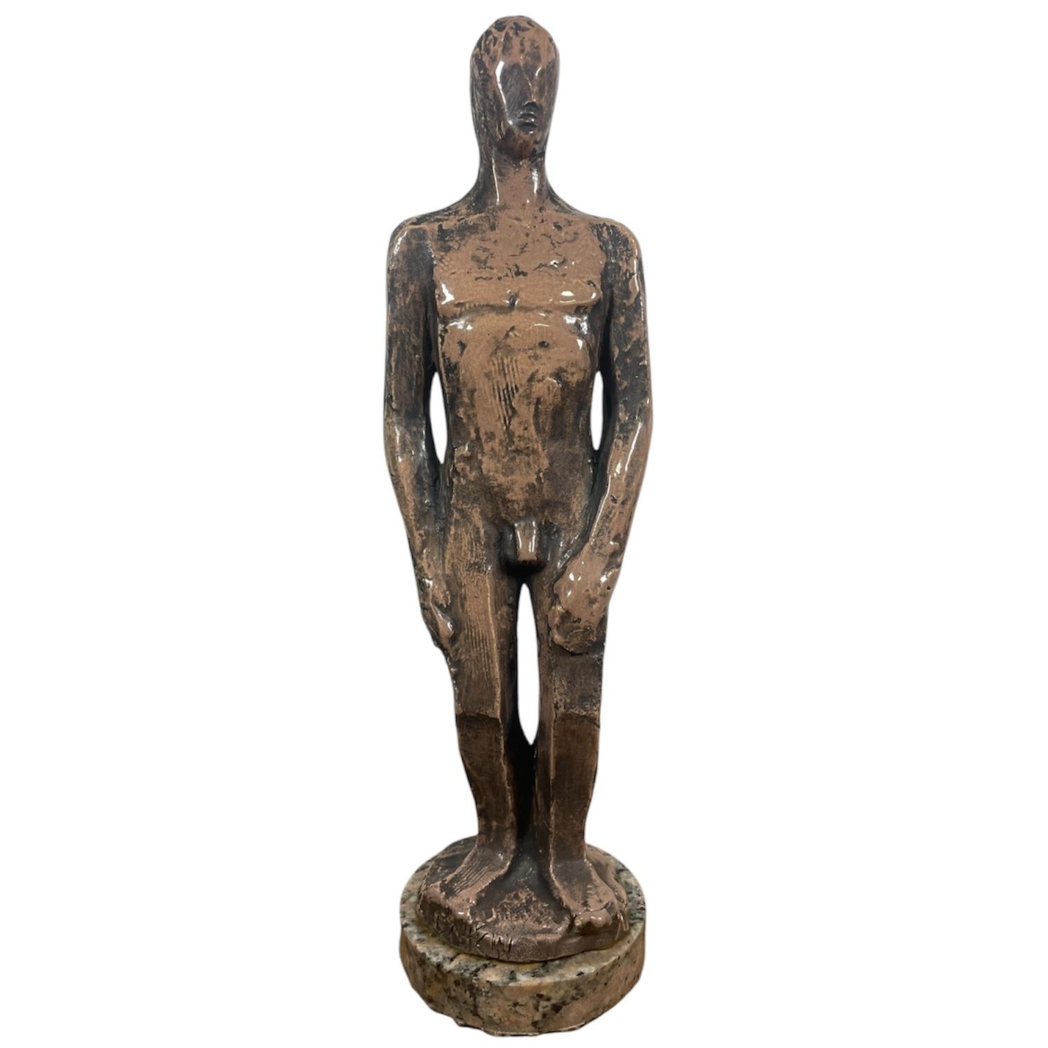 Fatto a mano Scultura di uomo nudo in ceramica fatta a mano in vendita