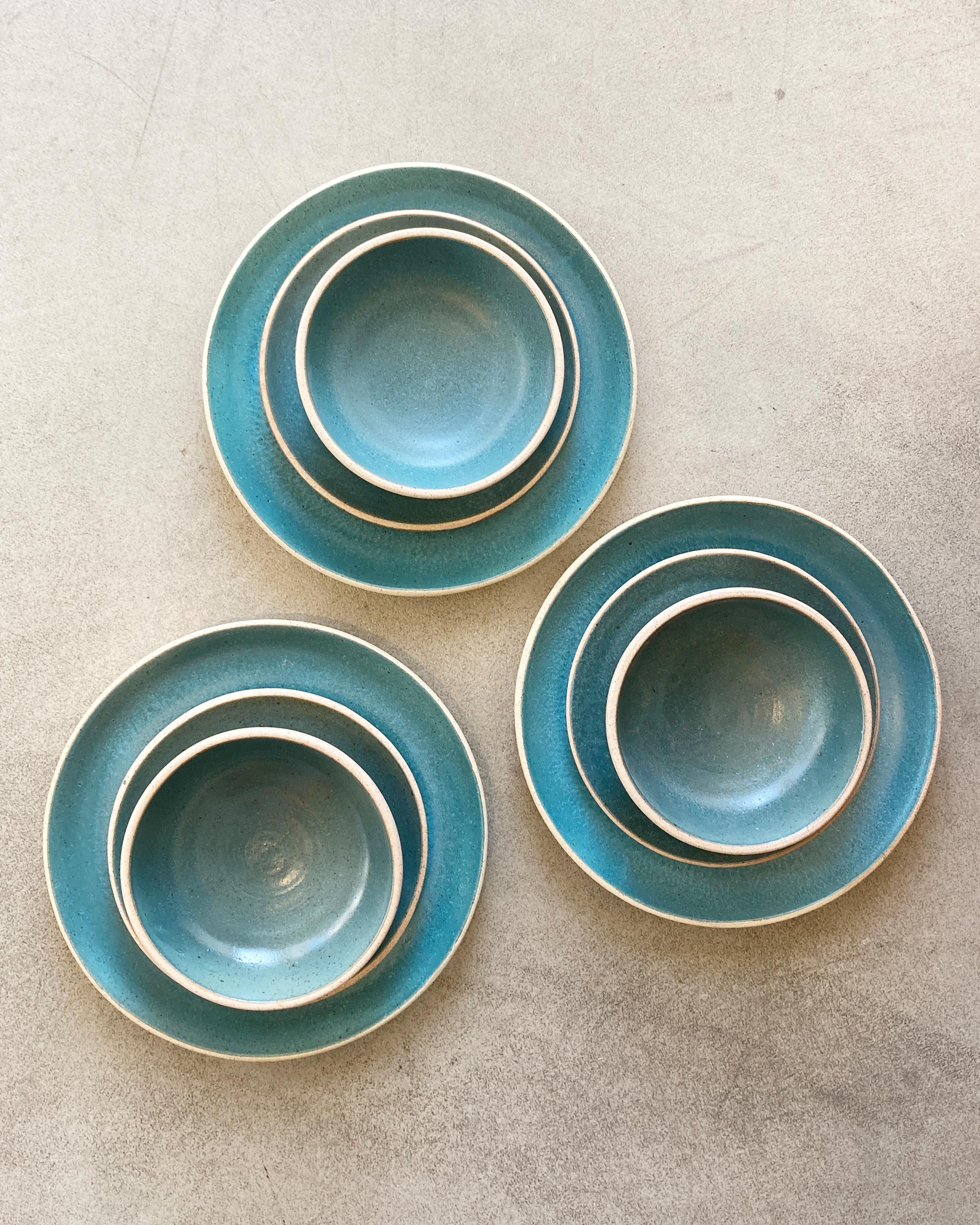 Handmade Ceramic Stoneware Bowl in Turquoise, in Stock In New Condition In West Hollywood, CA