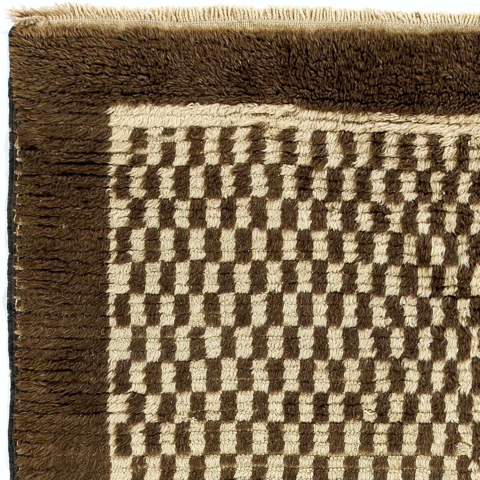 Alfombra Tulu a cuadros hecha a mano con lana beige y marrón. Opciones personalizadas disponibles Turco en venta