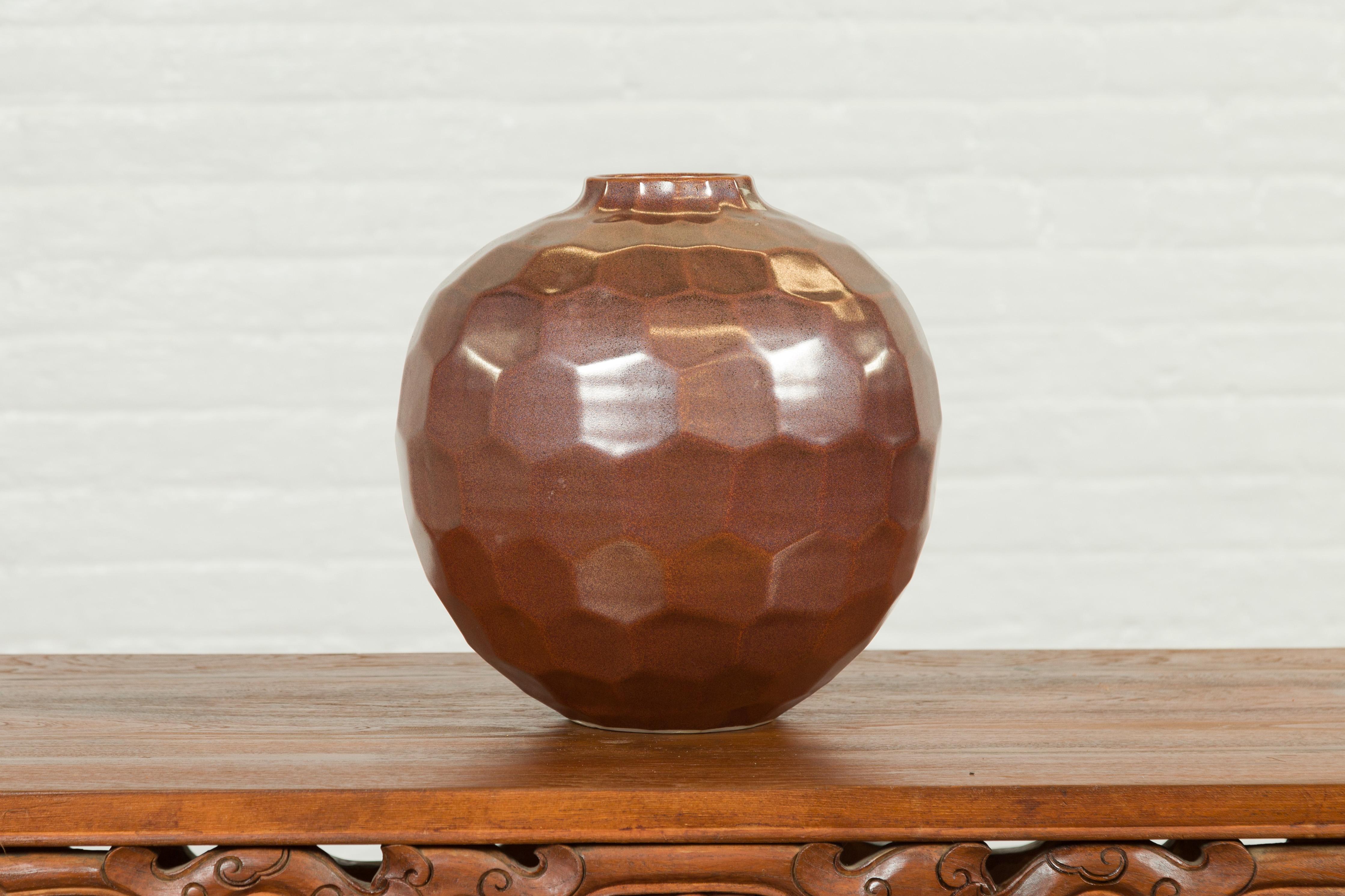 Handmade Chiang Mai Northern Thai Ceramic Vase with Faceted Tortoise Pattern 3
