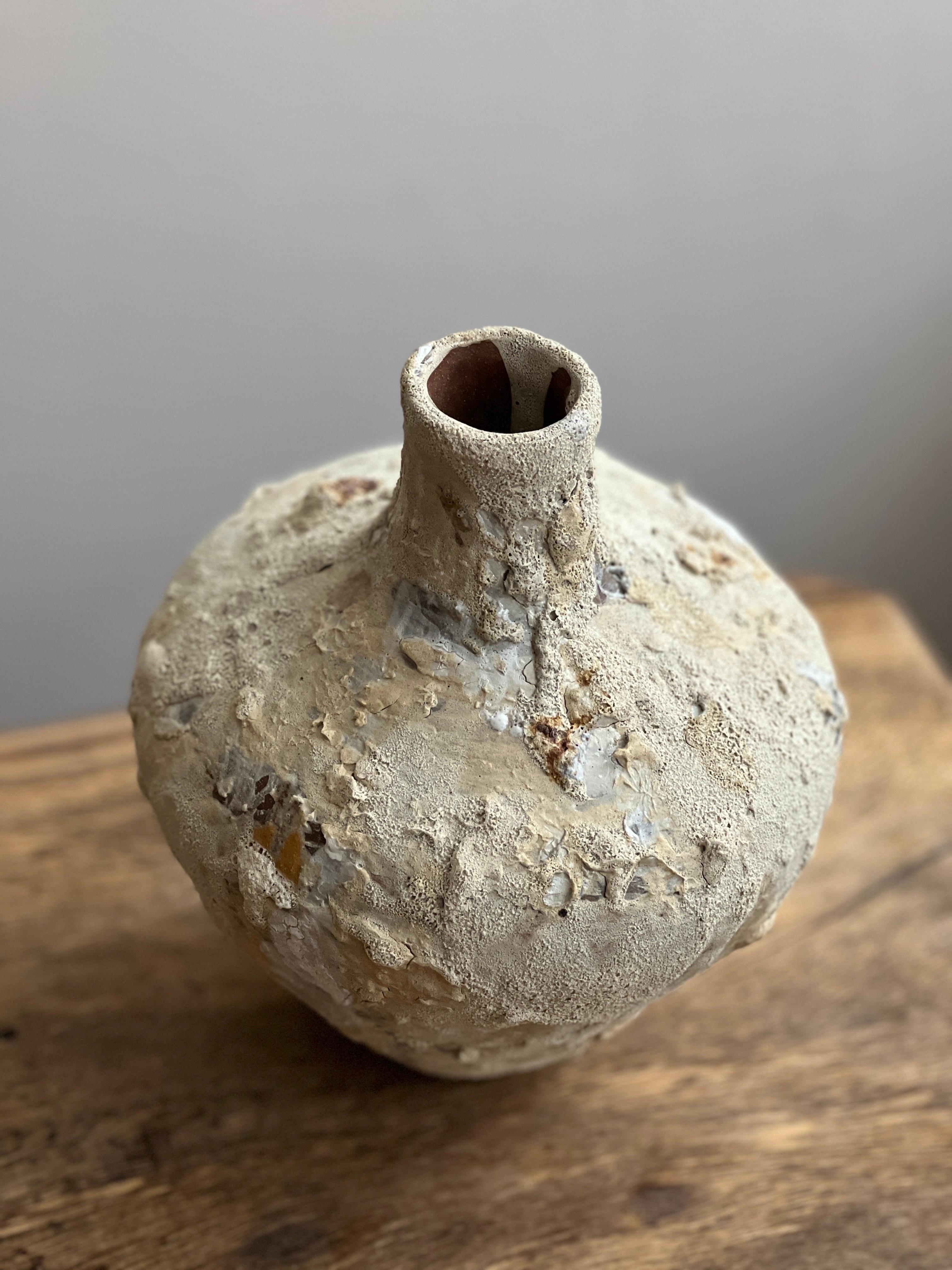 Vaso rustico in terracotta fatto a mano in bobina Piccolo In condizioni Nuovo in vendita a Brooklyn, NY