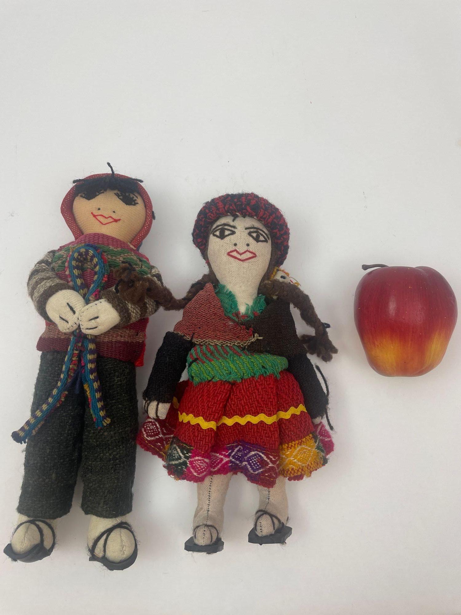 Bambole Cusco Peruviane da collezione fatte a mano anni '60 in vendita 7