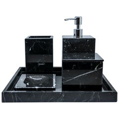 Handgefertigtes, komplettes, quadratisches Set für den Bad aus schwarzem Marquina-Marmor