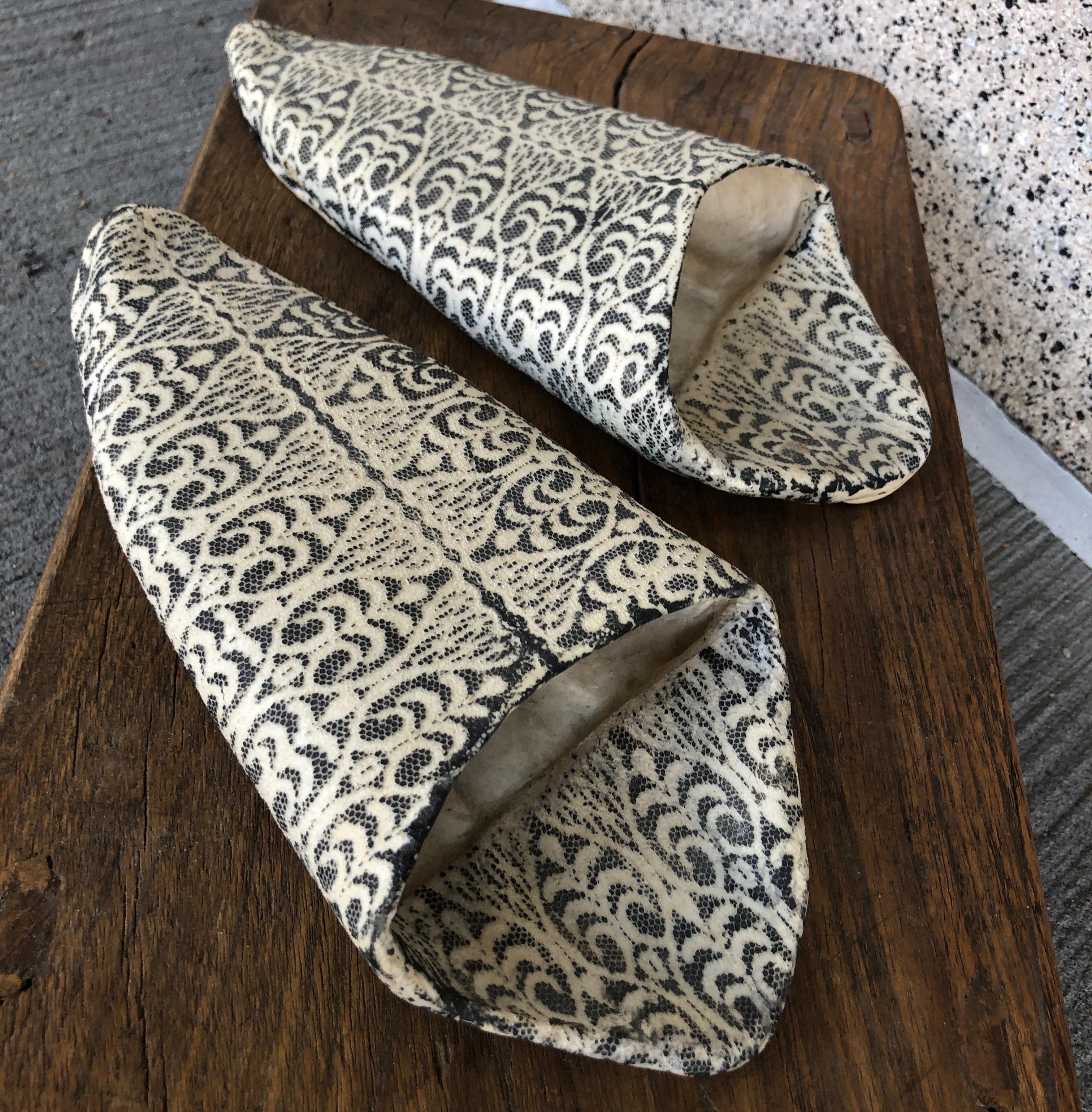 Handmade Contemporary Ceramic Slippers 11