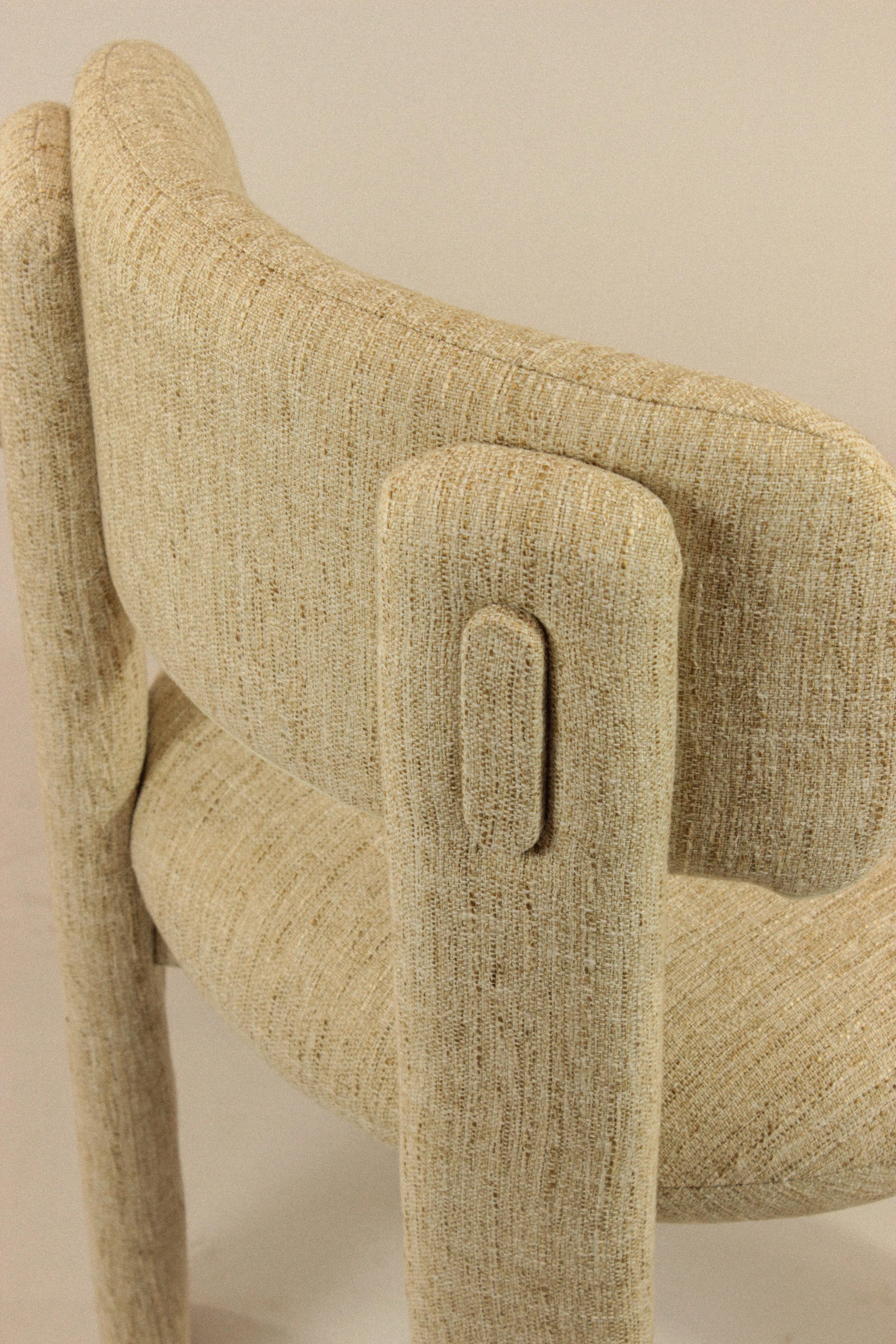 Mambo contemporaneo fatto a mano Idee illimitate Choux vienna beige Sedia in vendita 1