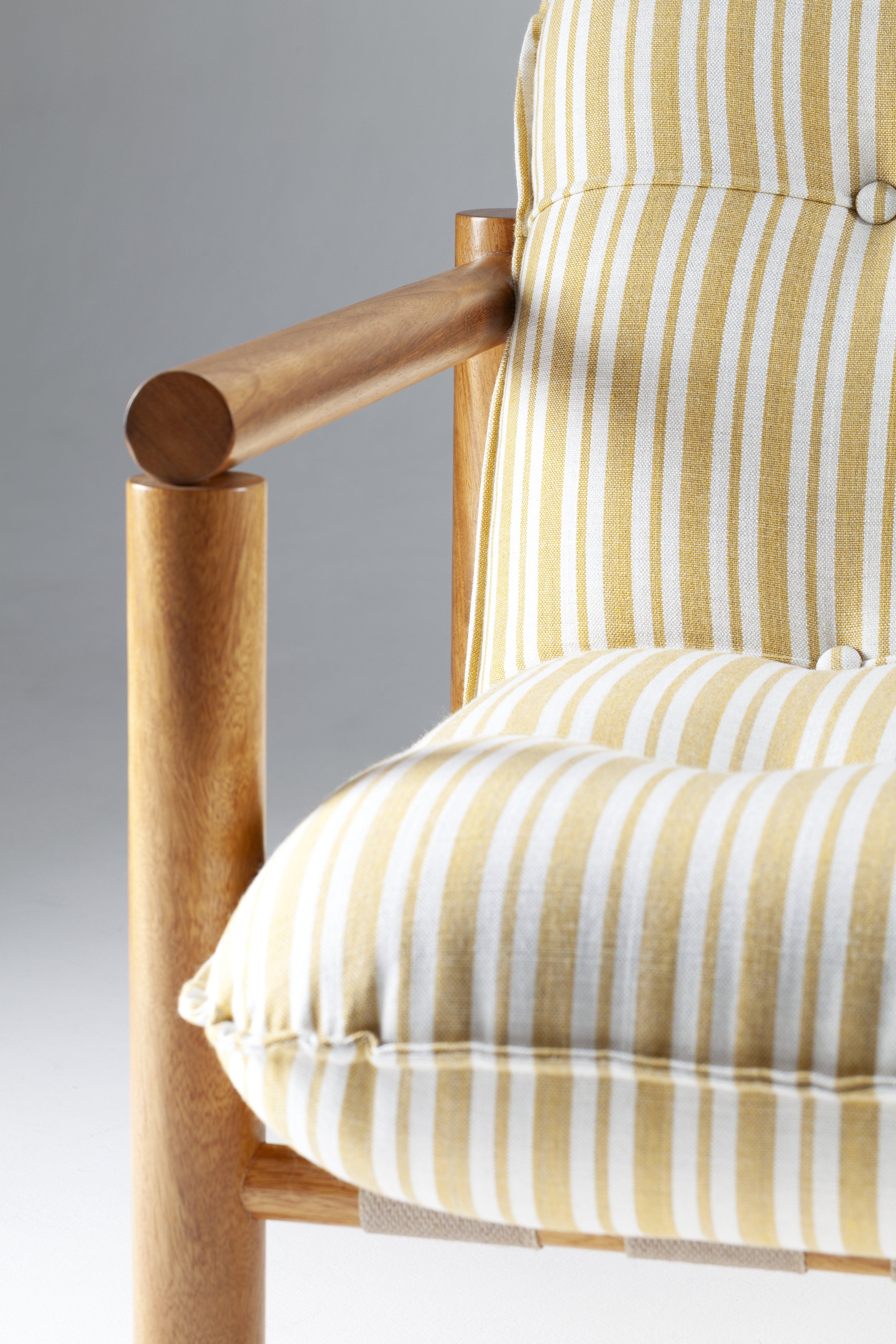 Laqué Fait main Contemporary Mambo Unlimited Ideas Fauteuil James en vente