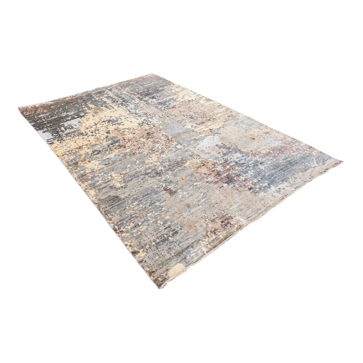 Pakistani Handmade Contemporary Rug in Silk and Wool Earth Shades