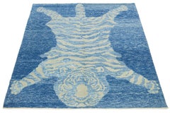 Handmade Contemporary Tiger Designed Wool Rug In Blue