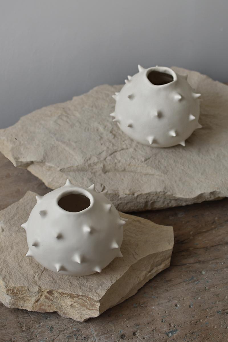 Hand-Crafted Handmade Spikes White Round Ceramic Vase For Sale