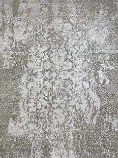Handmade Contemporary Wool Rug in Sage Green and Ivory, Distressed Classic Motif