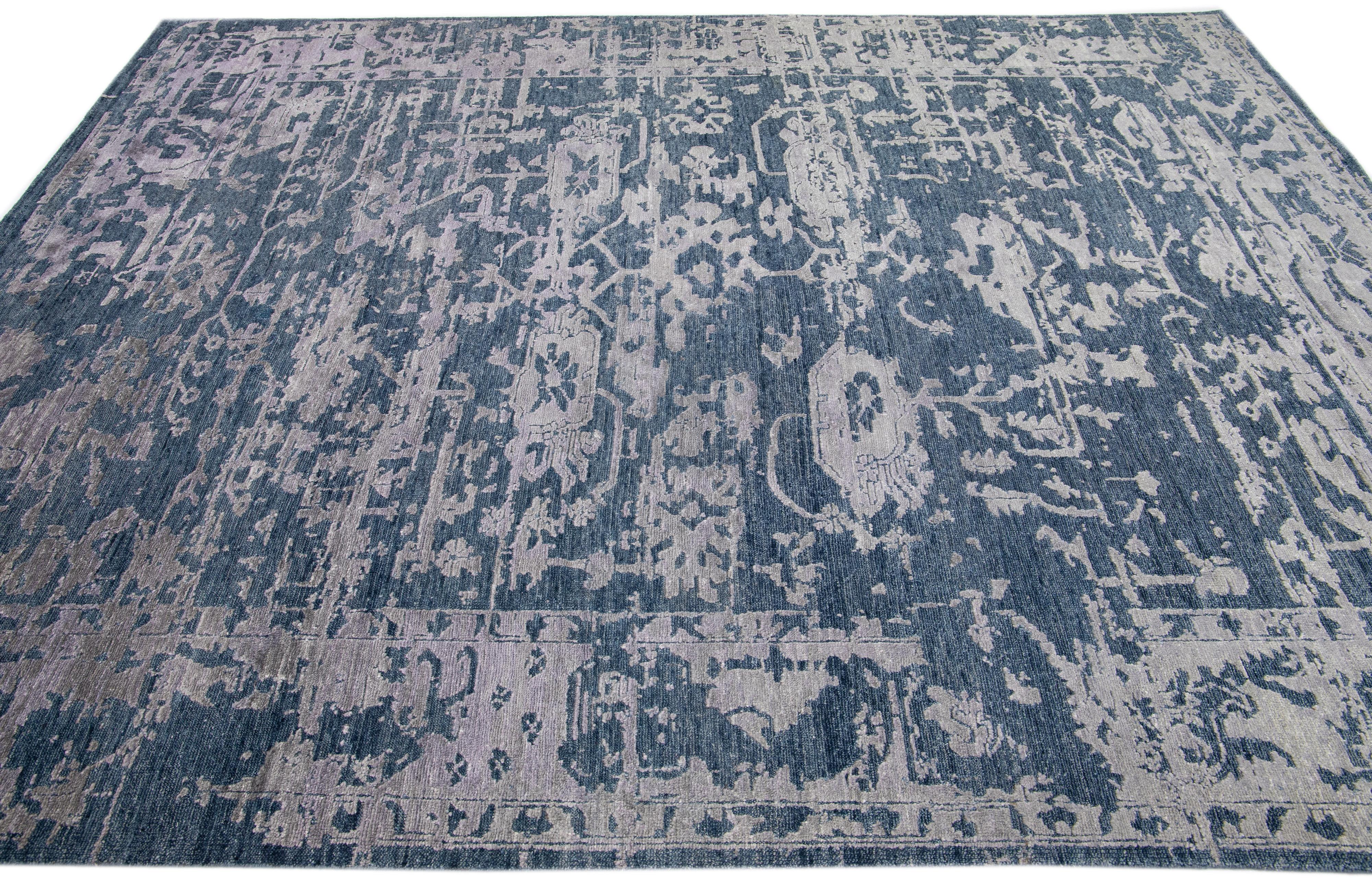 Indian Handmade Contemporary Wool & Silk Abstract Rug with Blue & Gray Field For Sale