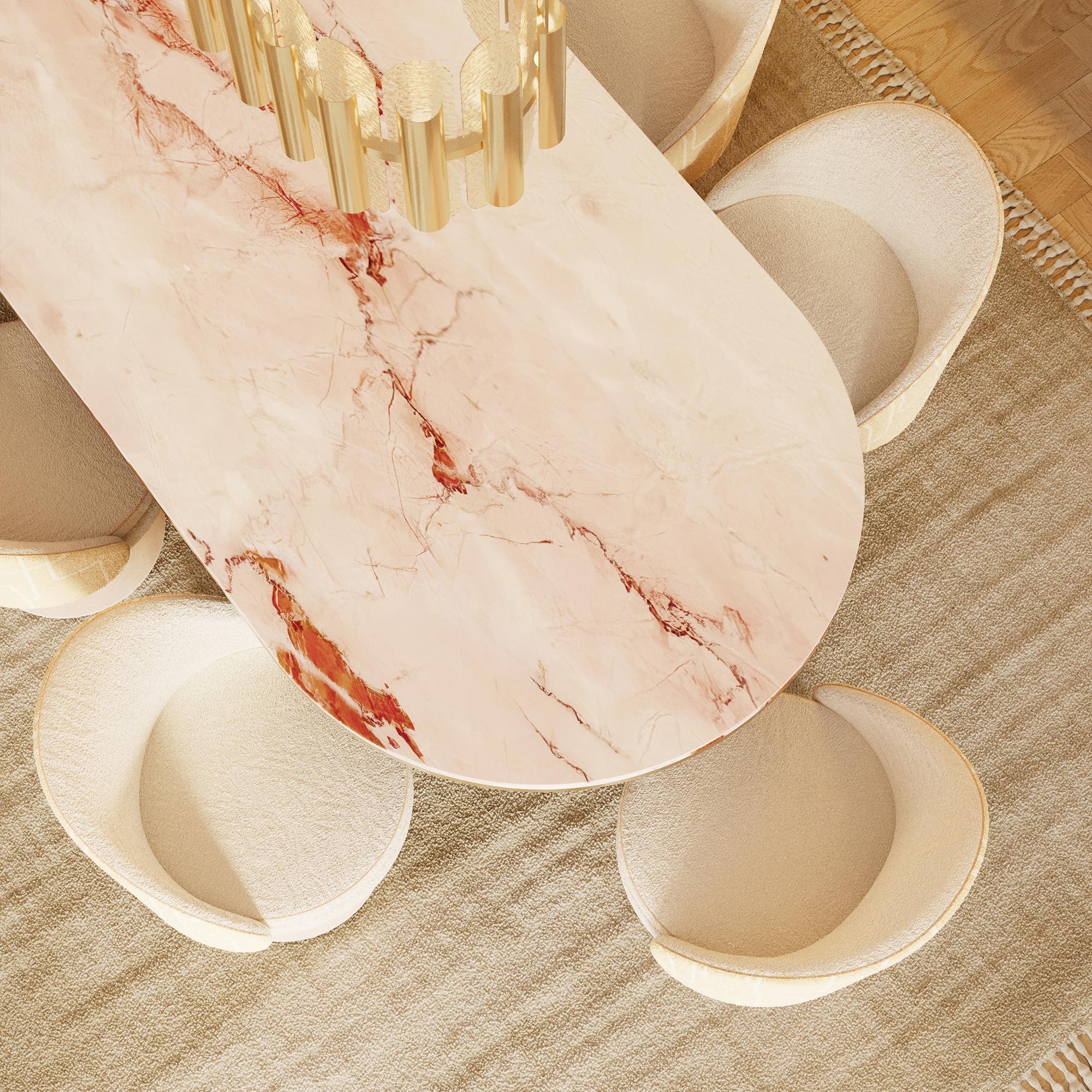 Mesa de comedor Coralie de mármol rosa egeo hecha a mano por Nolita Harbour Portugués en venta