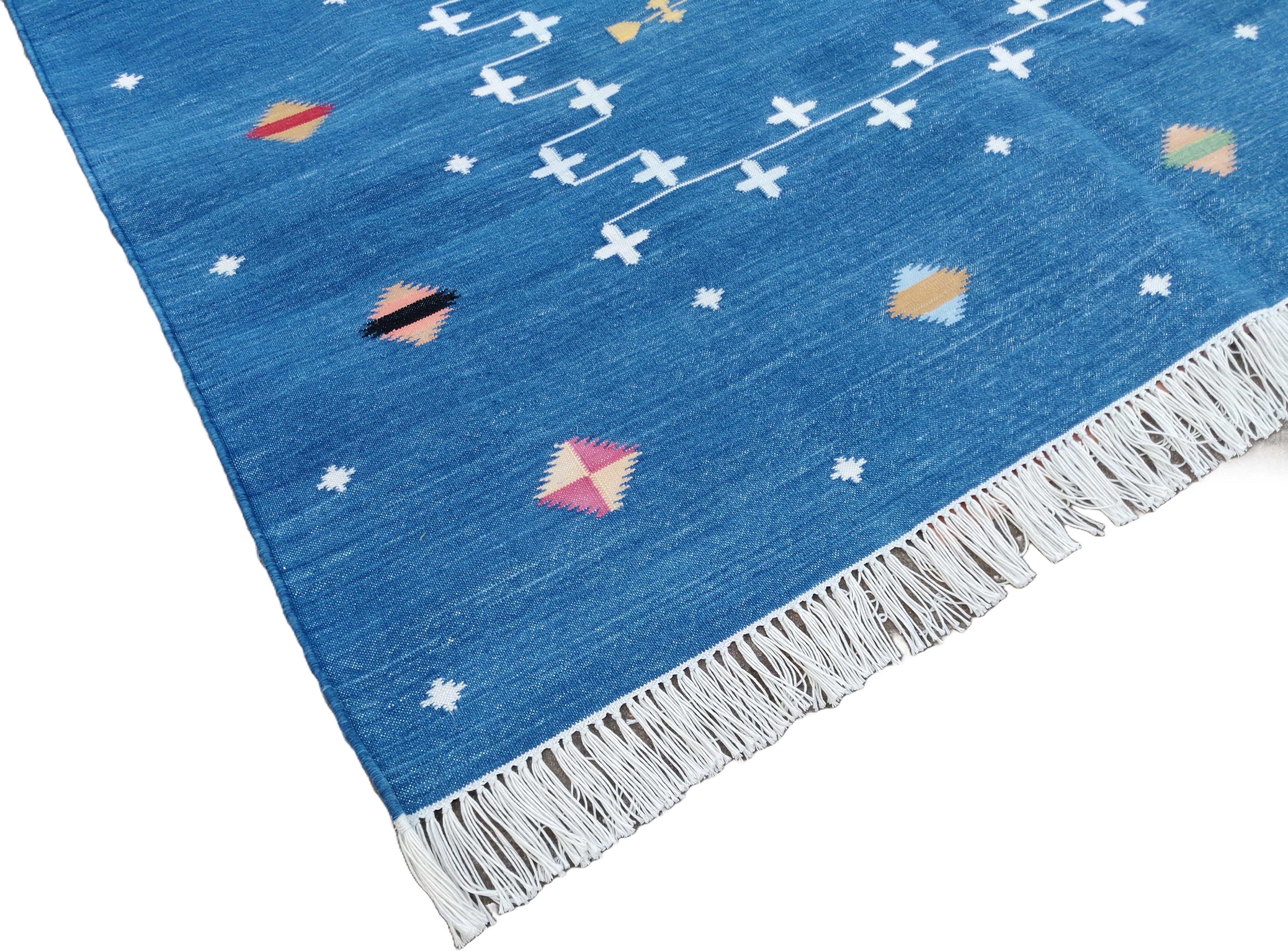 Handmade Cotton Area Flat Weave Rug, 10x14 Blue And White Shooting Star Dhurrie For Sale 1