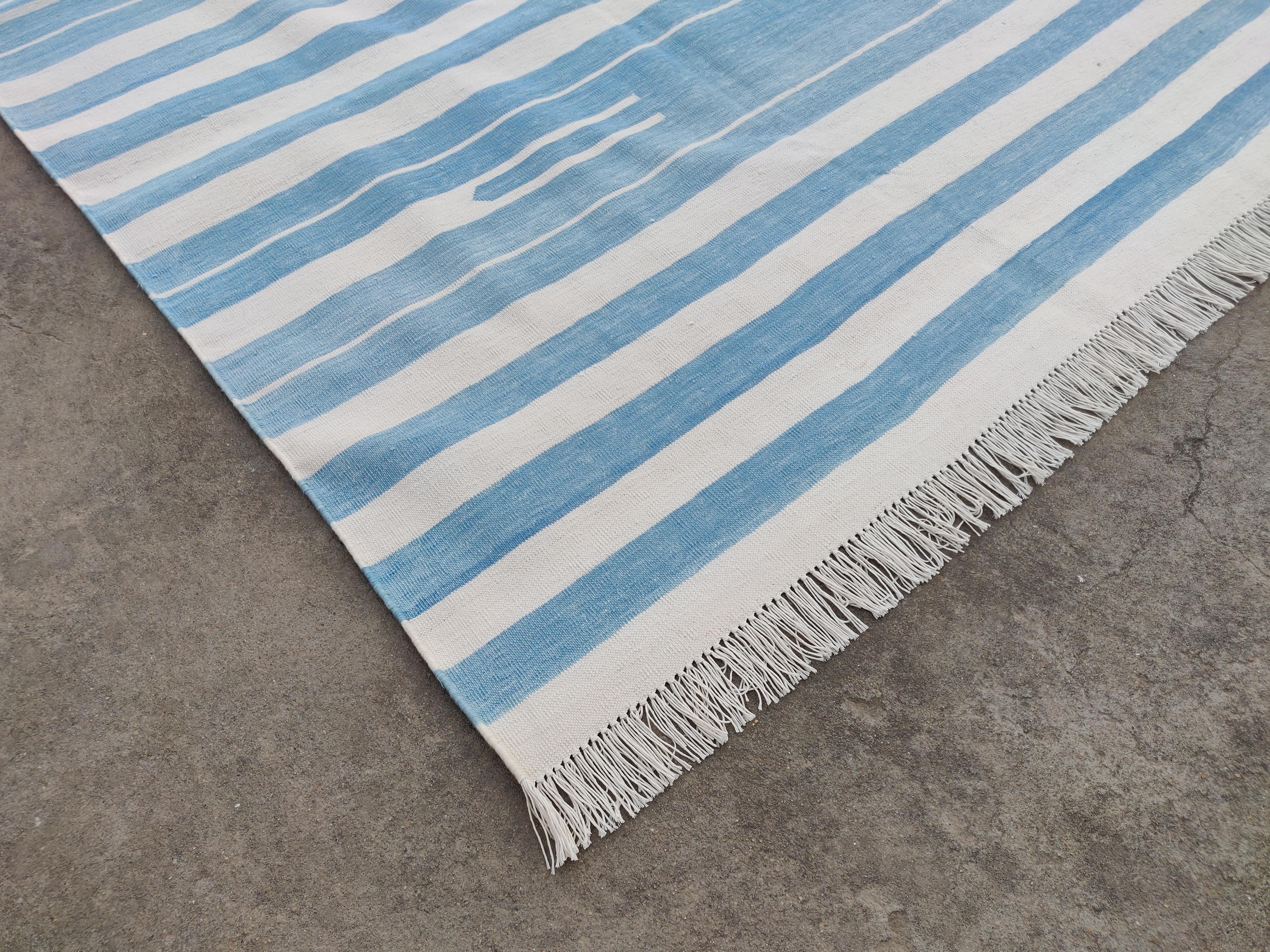 Contemporary Handmade Cotton Area Flat Weave Rug, 10x14 Blue And White Striped Indian Dhurrie For Sale
