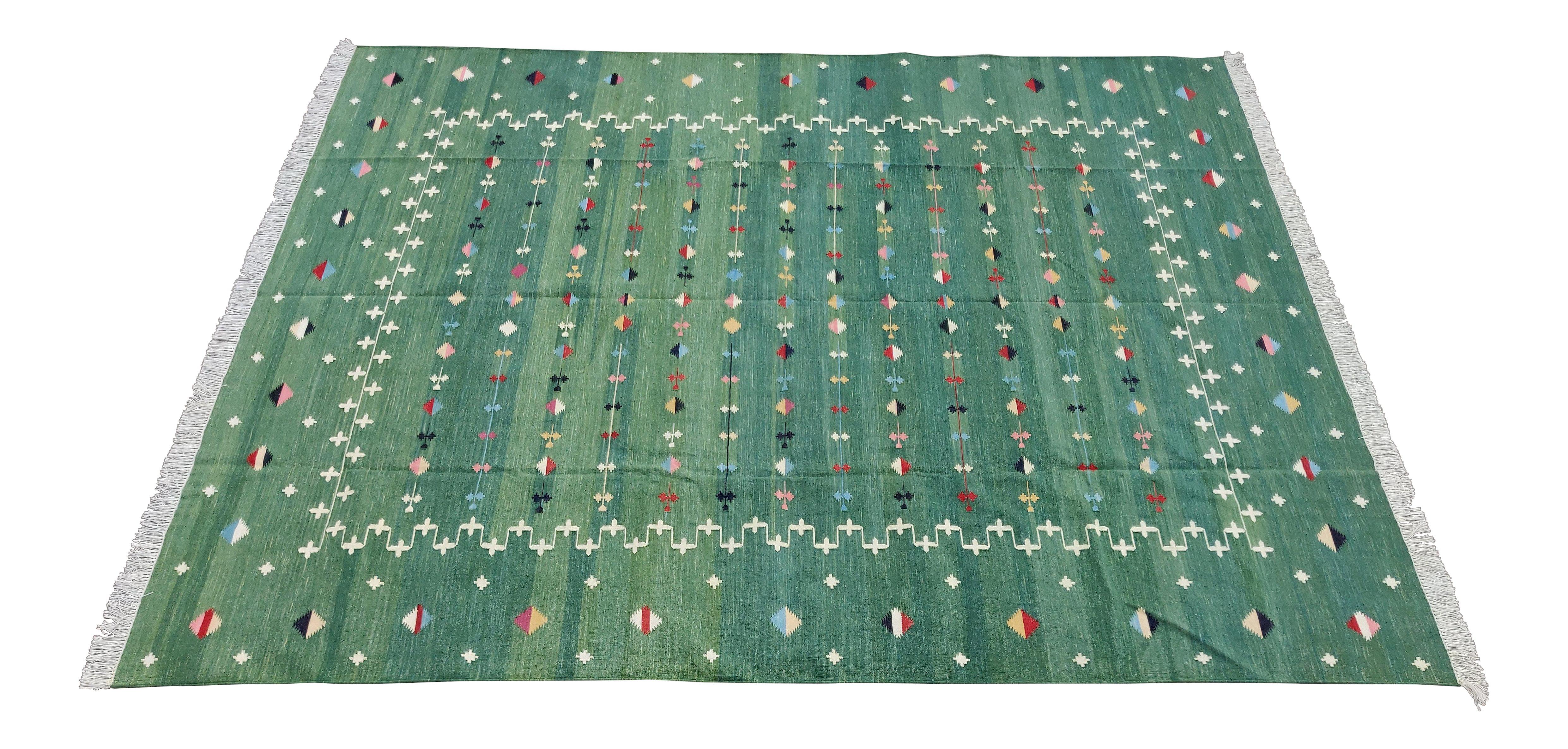 Hand-Woven Handmade Cotton Area Flat Weave Rug, 10x14 Green Shooting Star Indian Dhurrie For Sale