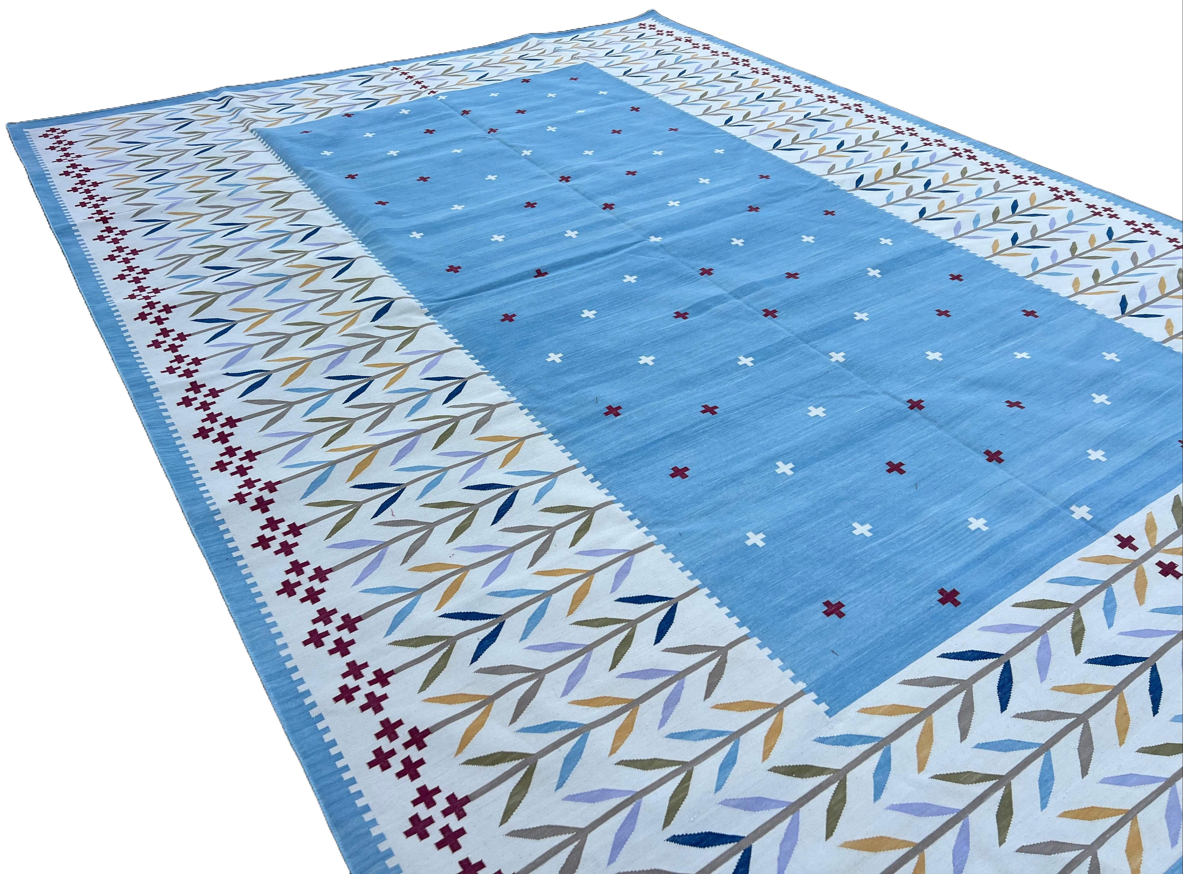 Handmade Cotton Area Flat Weave Rug, 12x15 Cream, Blue, Red Leaf Indian Dhurrie For Sale 3