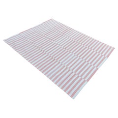 Handgefertigter Flachgewebe-Teppich aus Baumwolle, 12x15 Rosa und weiß gestreift Indischer Dhurrie