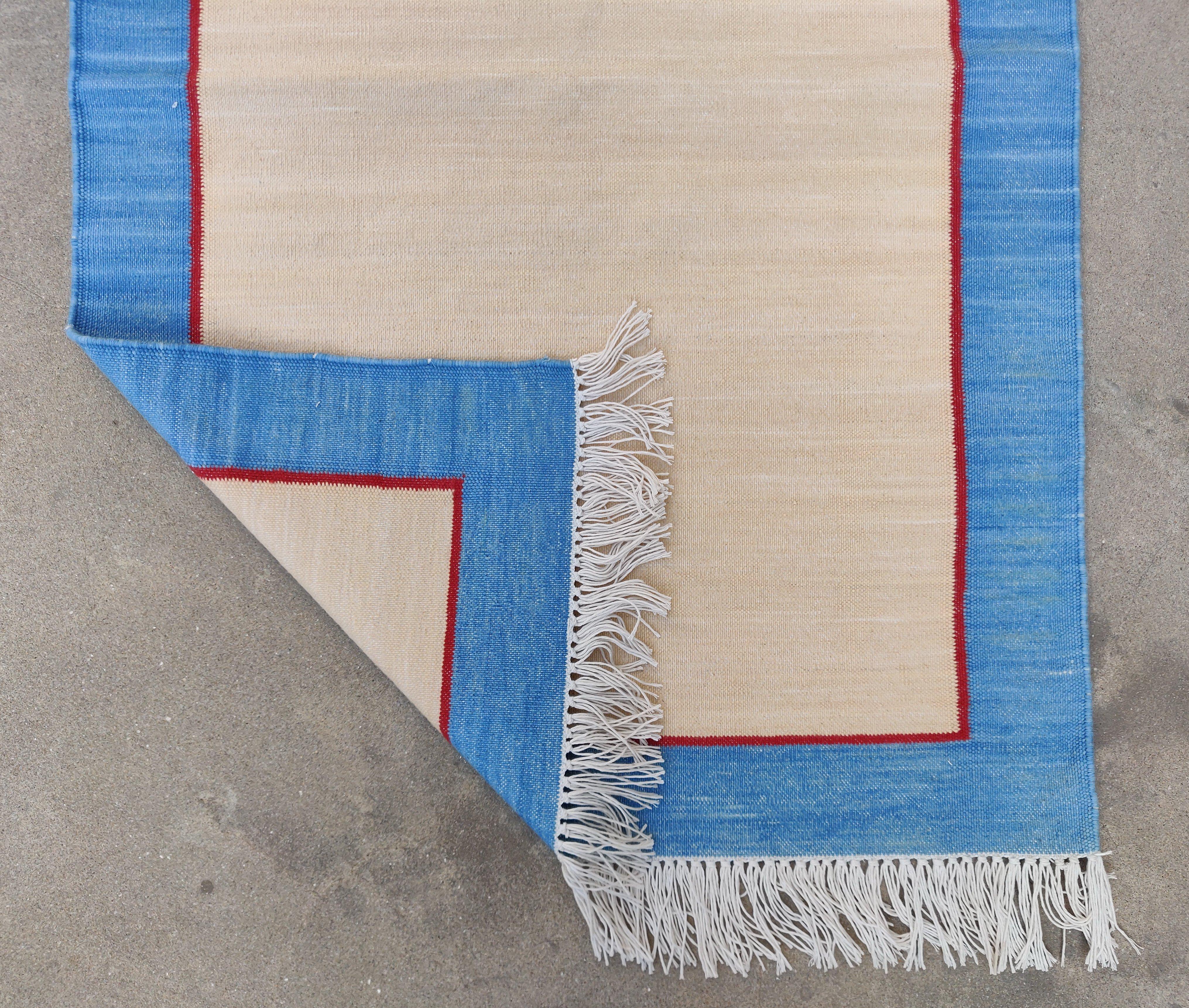 Contemporary Handmade Cotton Area Flat Weave Rug, 2x3 Beige And Blue Bordered Indian Dhurrie For Sale