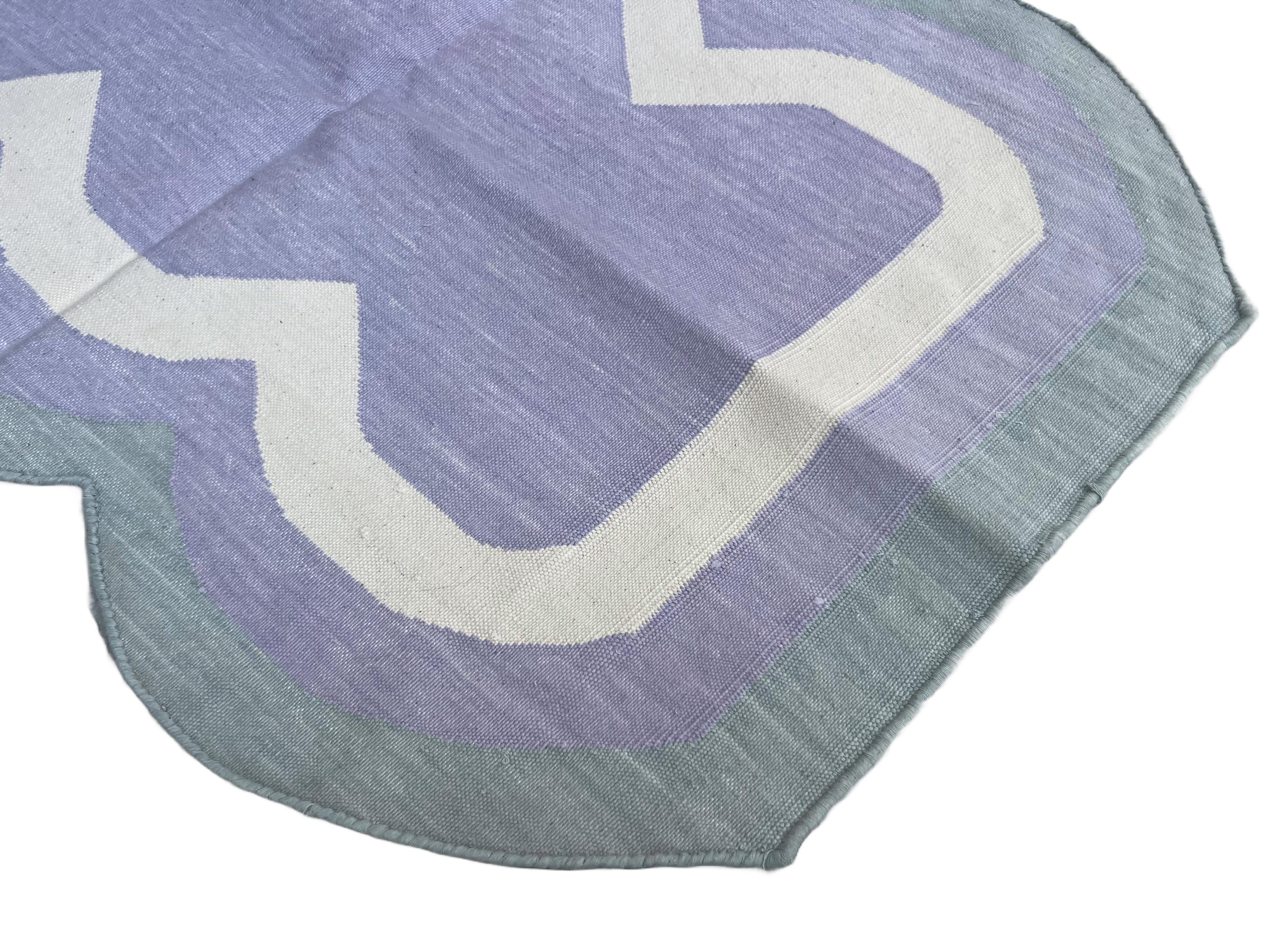 Mid-Century moderno Tappeto a tessitura piatta in cotone fatto a mano, 2x3 lavanda, grigio smerlato indiano Dhurrie in vendita
