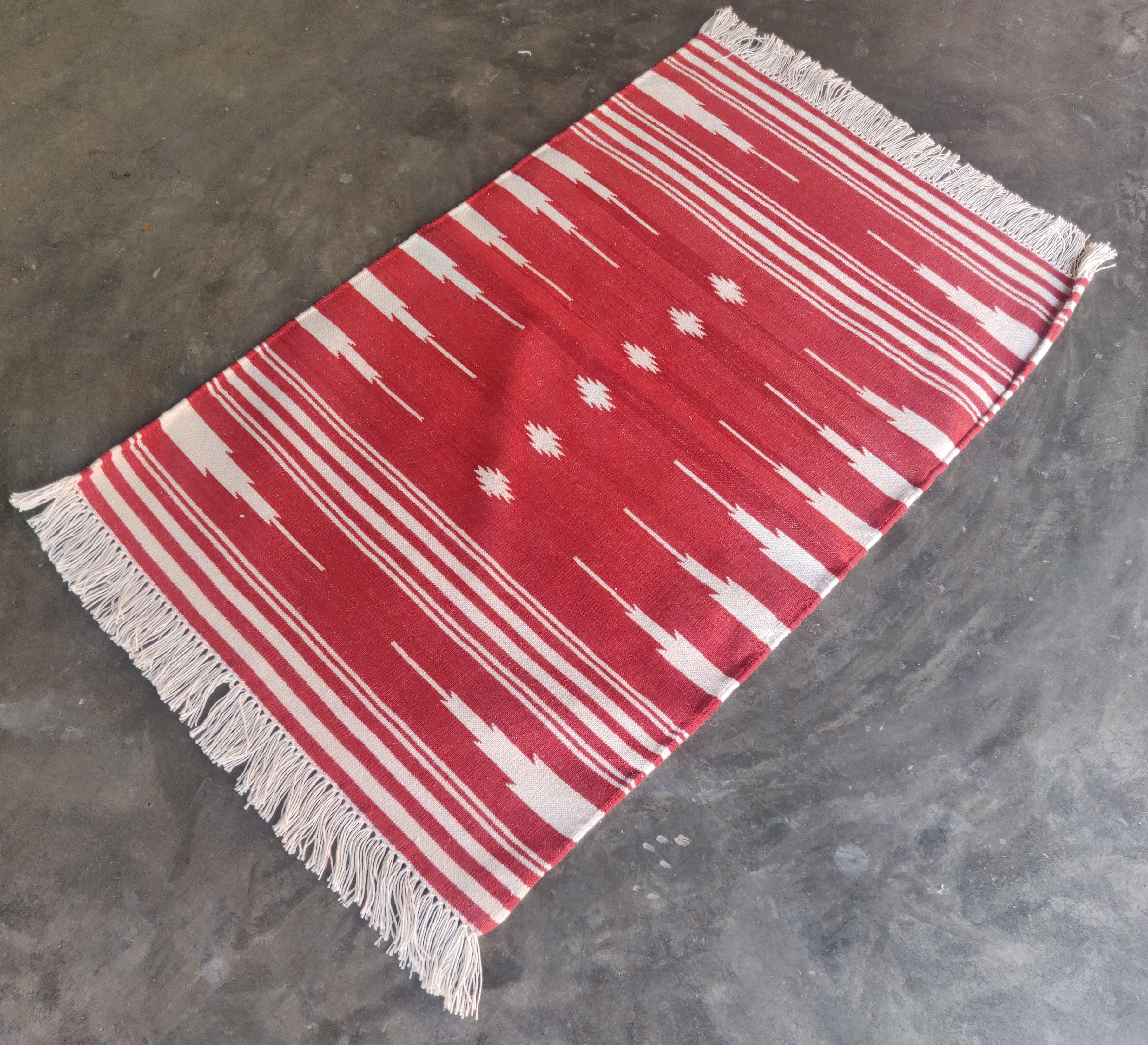 Tapis indien Dhurrie en coton teint végétal rayé rouge et blanc-24 