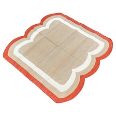 Handmade Cotton Area Flat Weave Rug, 3x3 Beige And Red Scalloped Indian Dhurrie