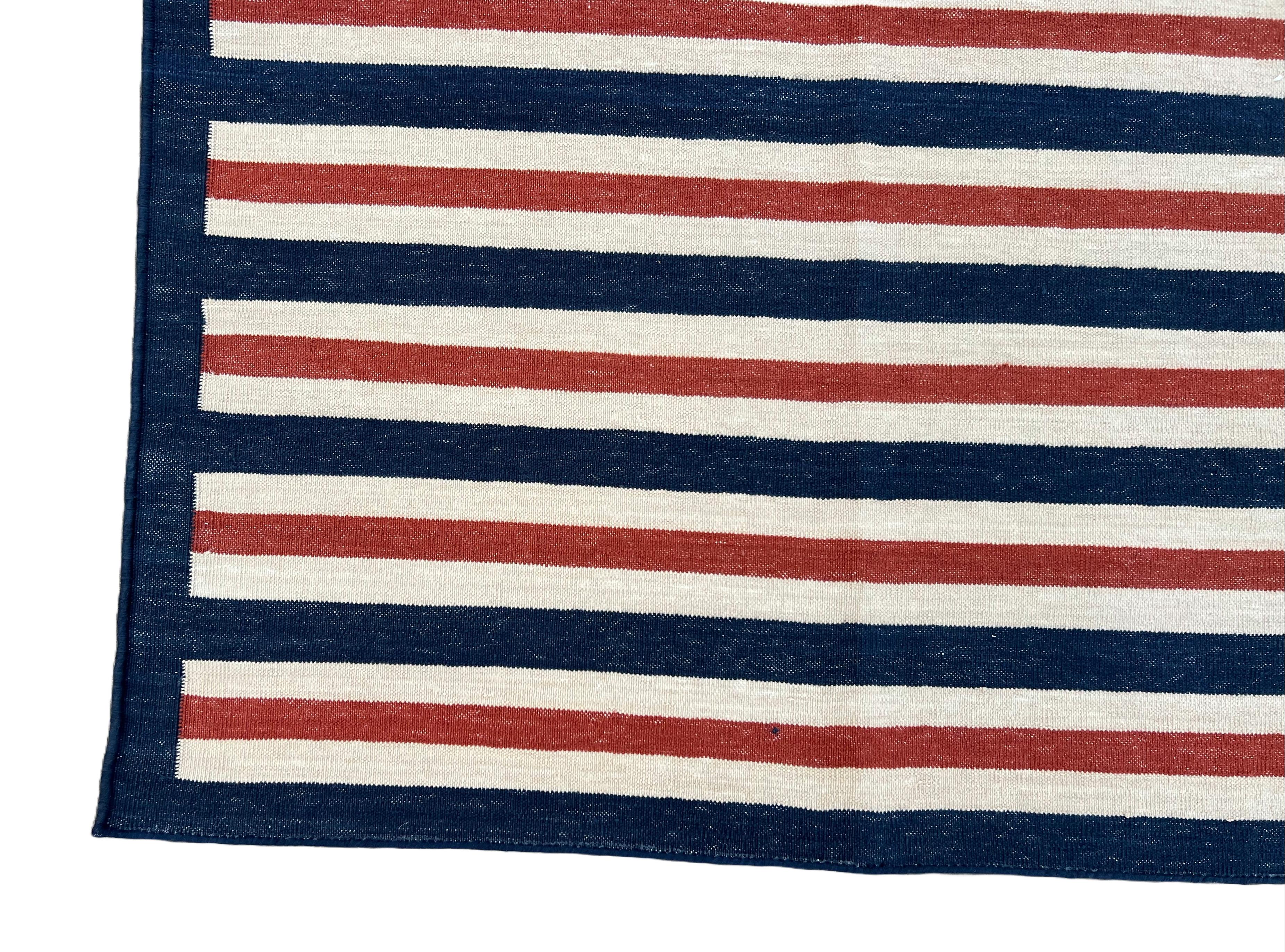 Contemporary Handmade Cotton Area Flat Weave Rug, 3x5 Blue And Red Striped Indian Dhurrie Rug For Sale