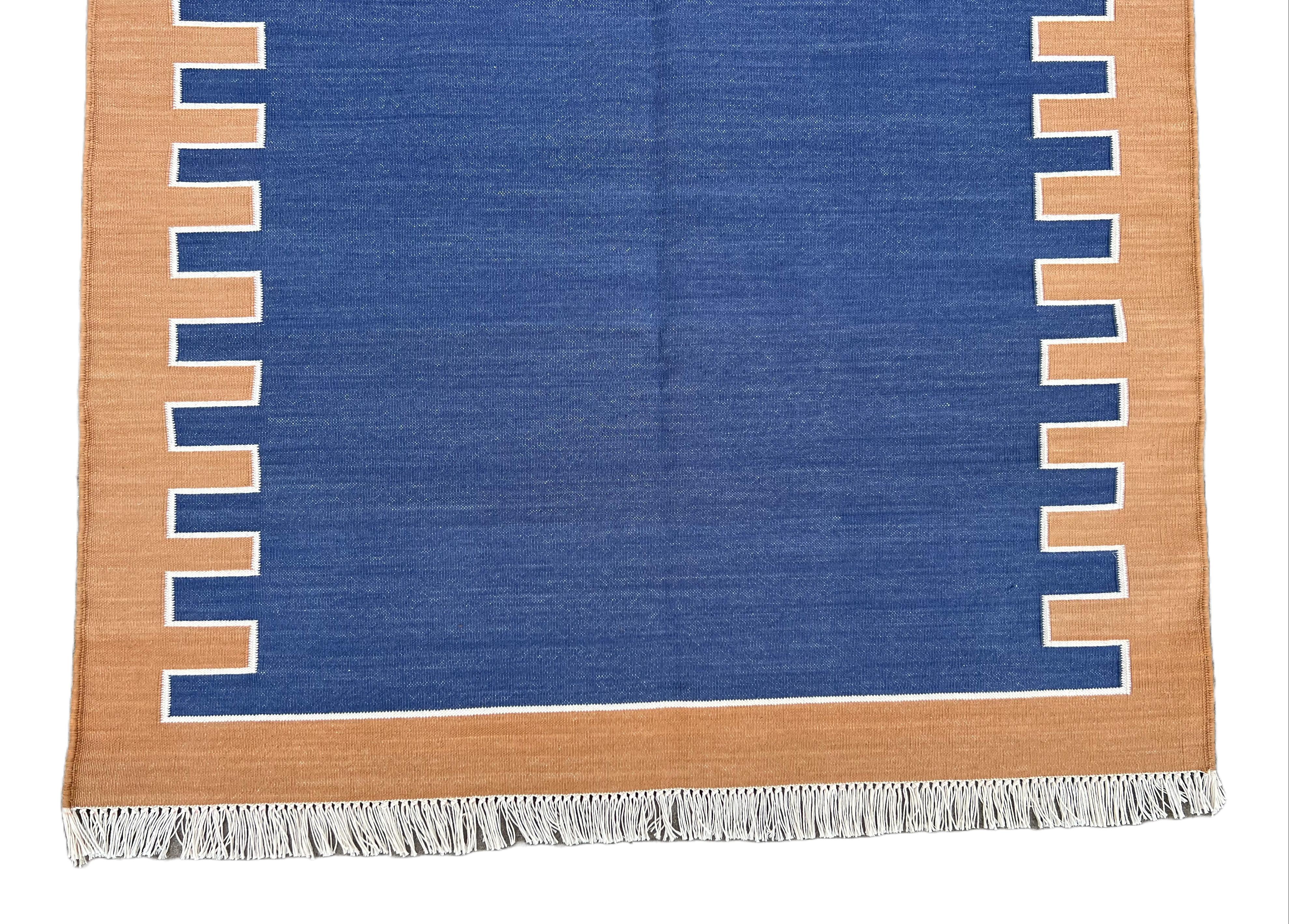 Hand-Woven Handmade Cotton Area Flat Weave Rug, 3x5 Blue And Tan Zig Zag Striped Dhurrie For Sale