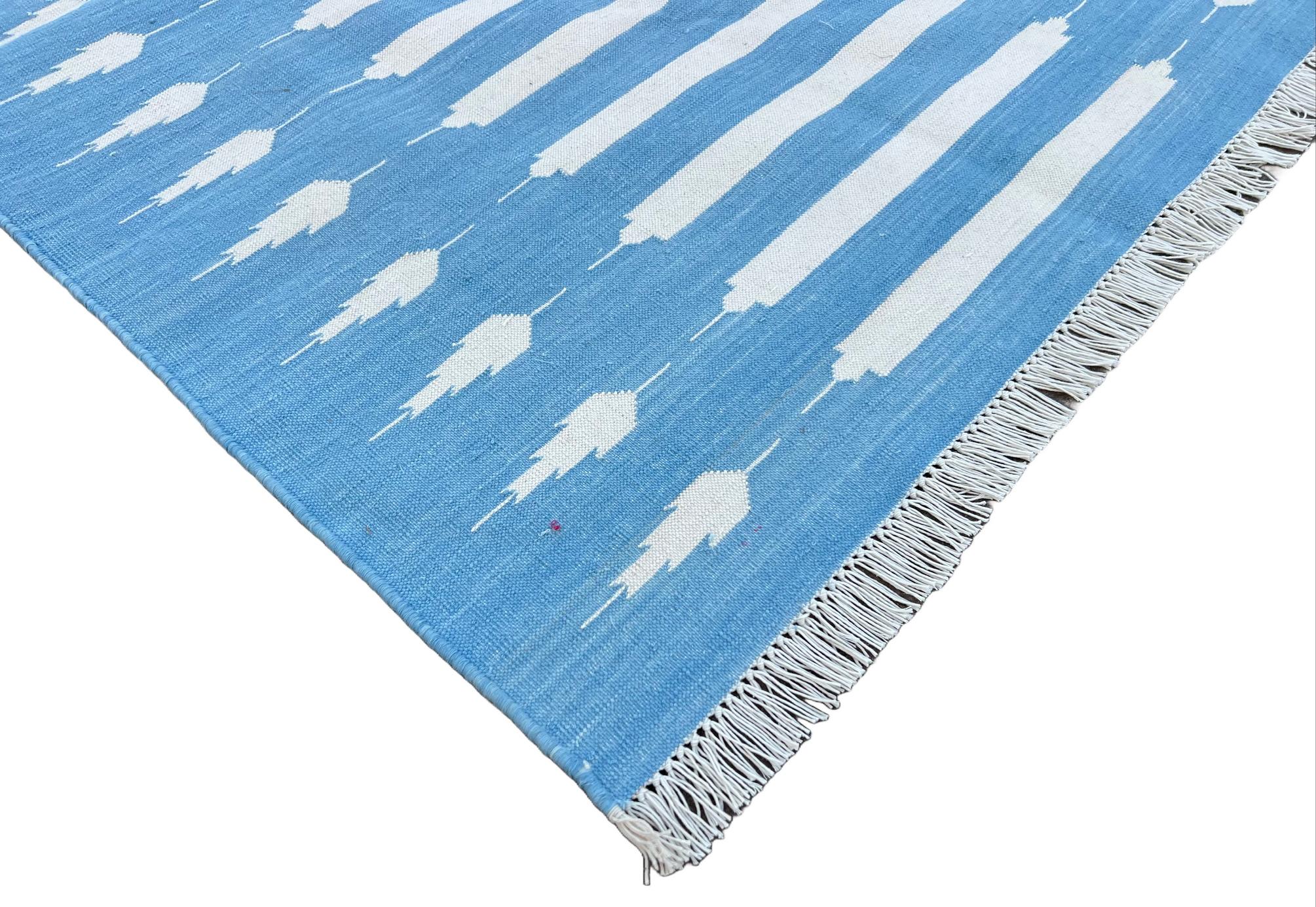 Mid-Century Modern Handmade Cotton Area Flat Weave Rug, 3x5 Blue And White Striped Indian Dhurrie For Sale