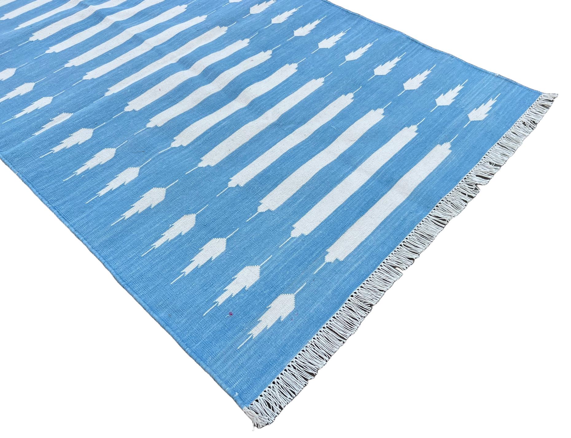 Hand-Woven Handmade Cotton Area Flat Weave Rug, 3x5 Blue And White Striped Indian Dhurrie For Sale