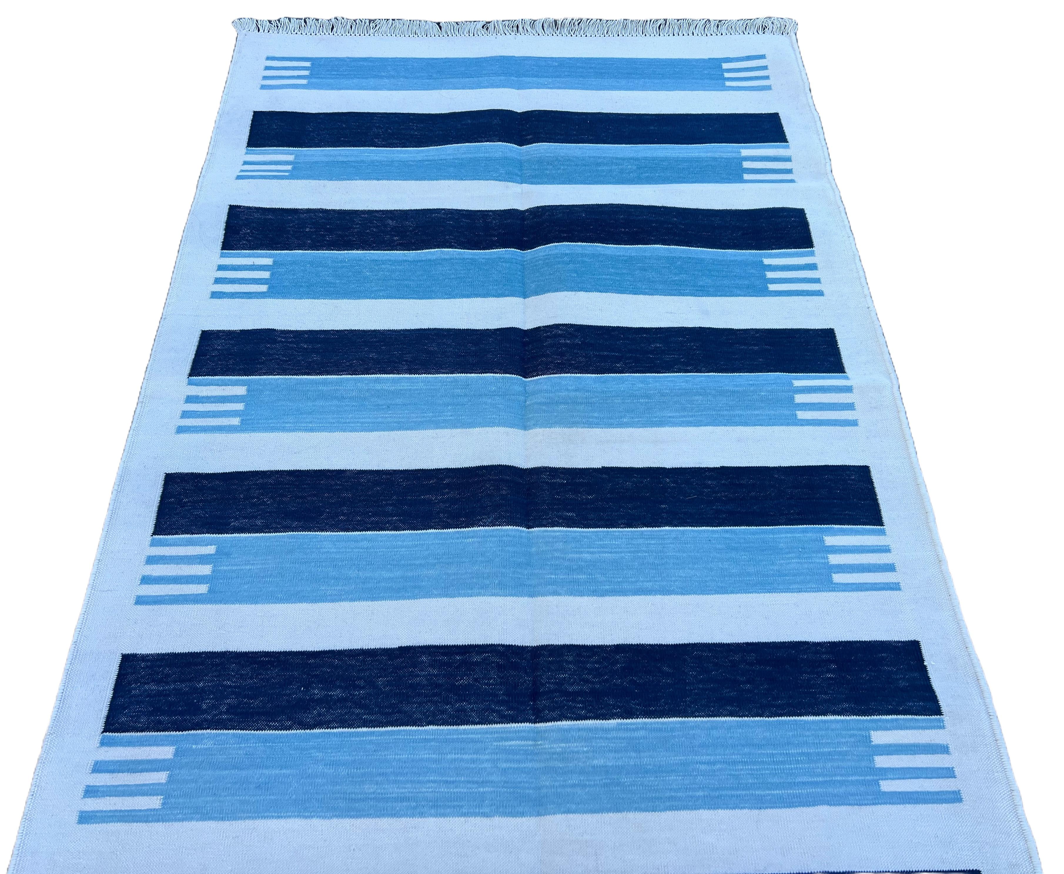 Contemporary Handmade Cotton Area Flat Weave Rug, 3x5 Blue And White Striped Indian Dhurrie For Sale