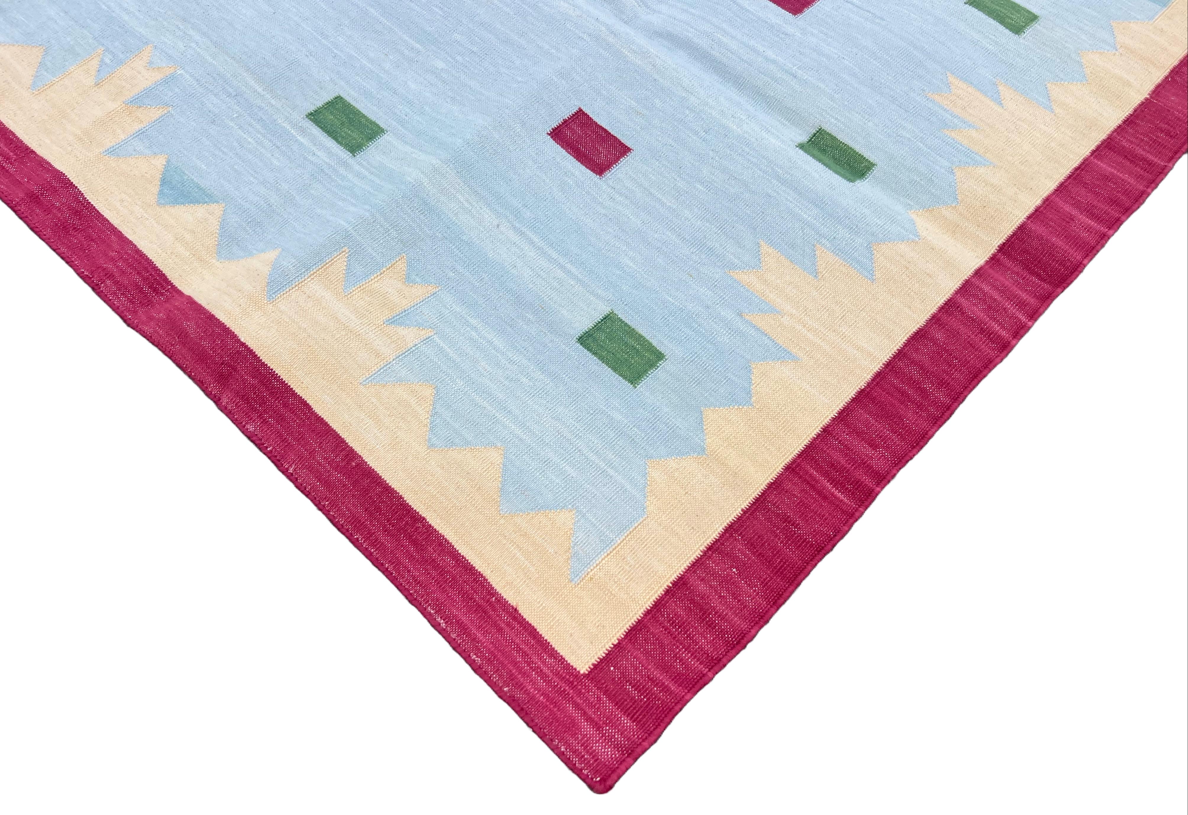 Handmade Cotton Area Flat Weave Rug, 3x5 Blue Pink Geometric Star Indian Dhurrie For Sale 2