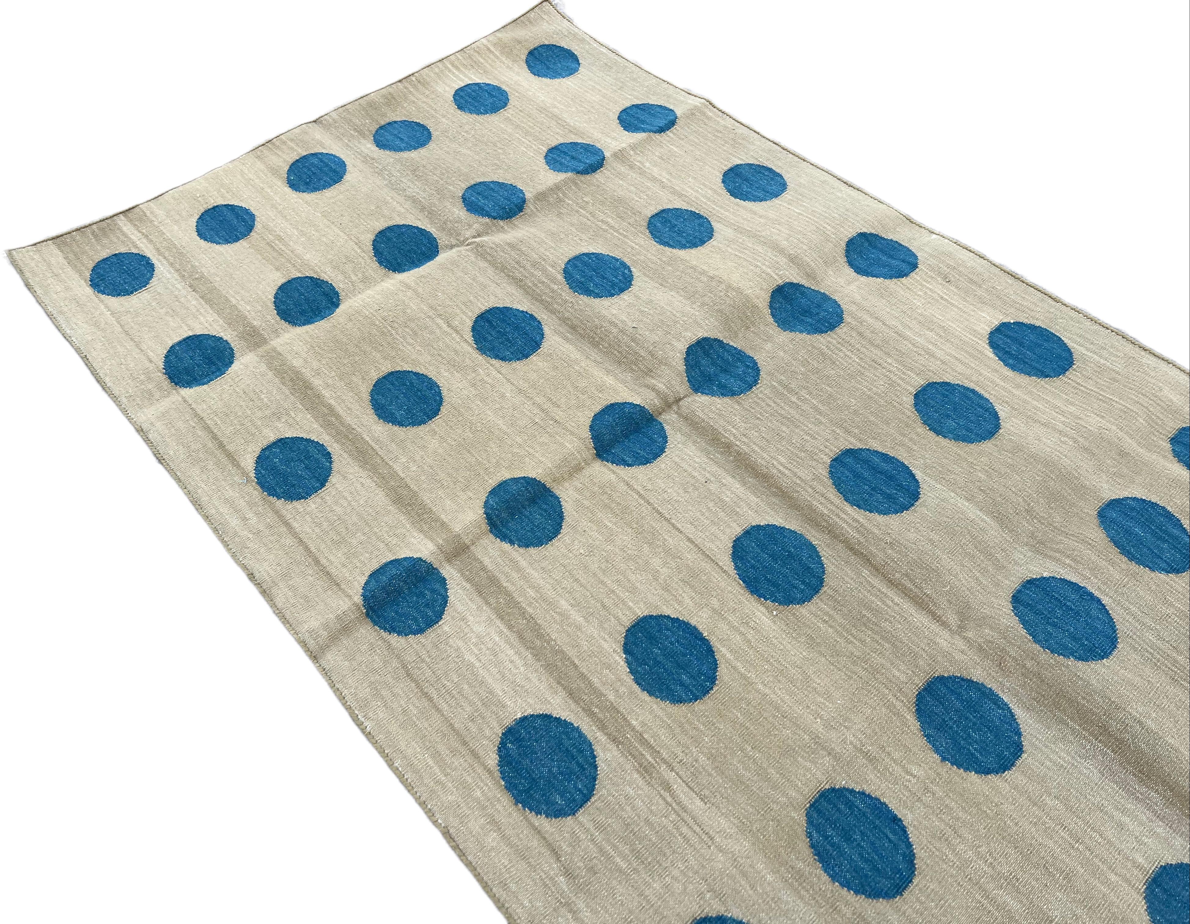 Hand-Woven Handmade Cotton Area Flat Weave Rug, 3x5 Green And Blue Ball Indian Dhurrie Rug For Sale