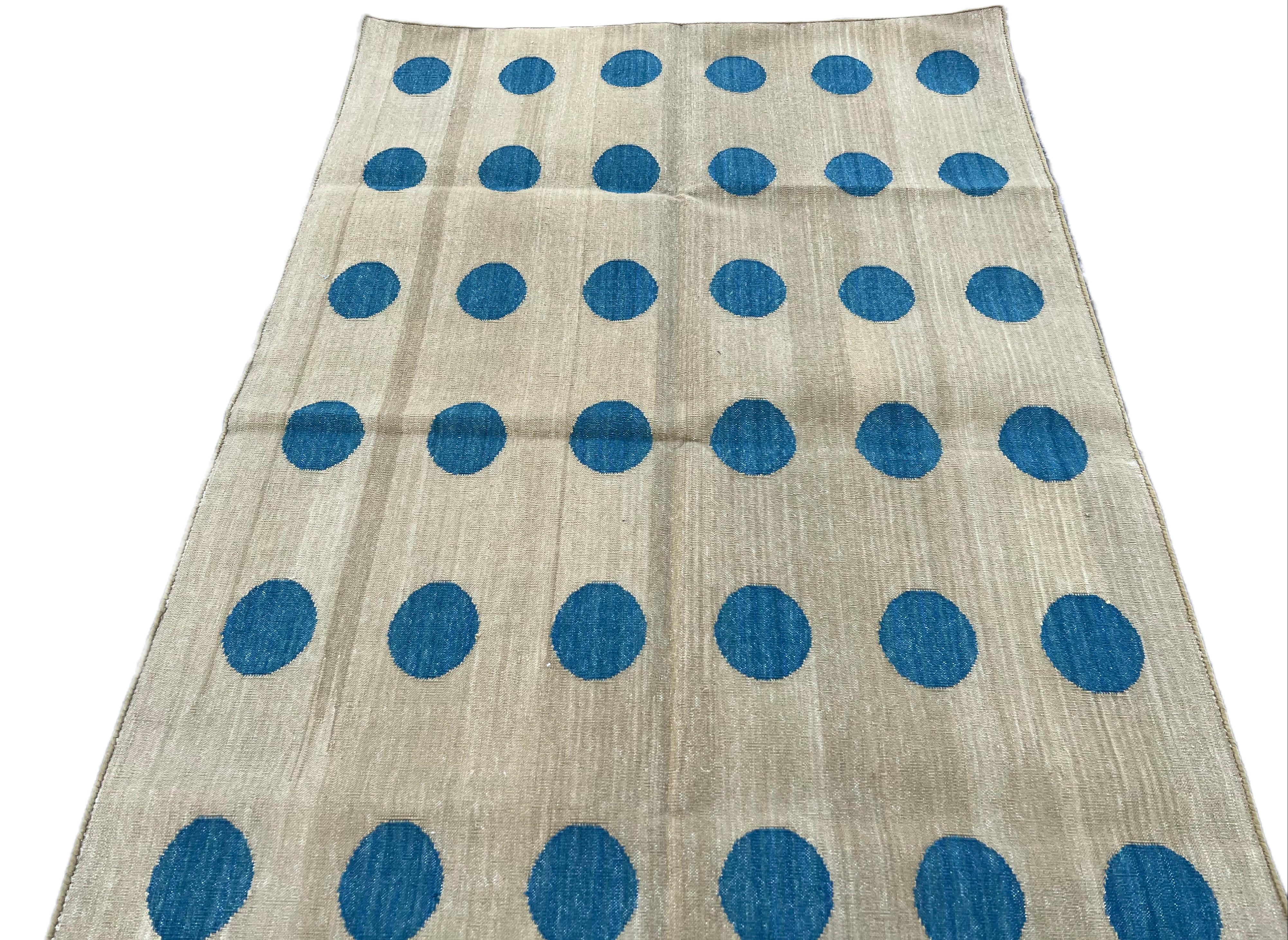 Handmade Cotton Area Flat Weave Rug, 3x5 Green And Blue Ball Indian Dhurrie Rug For Sale 2
