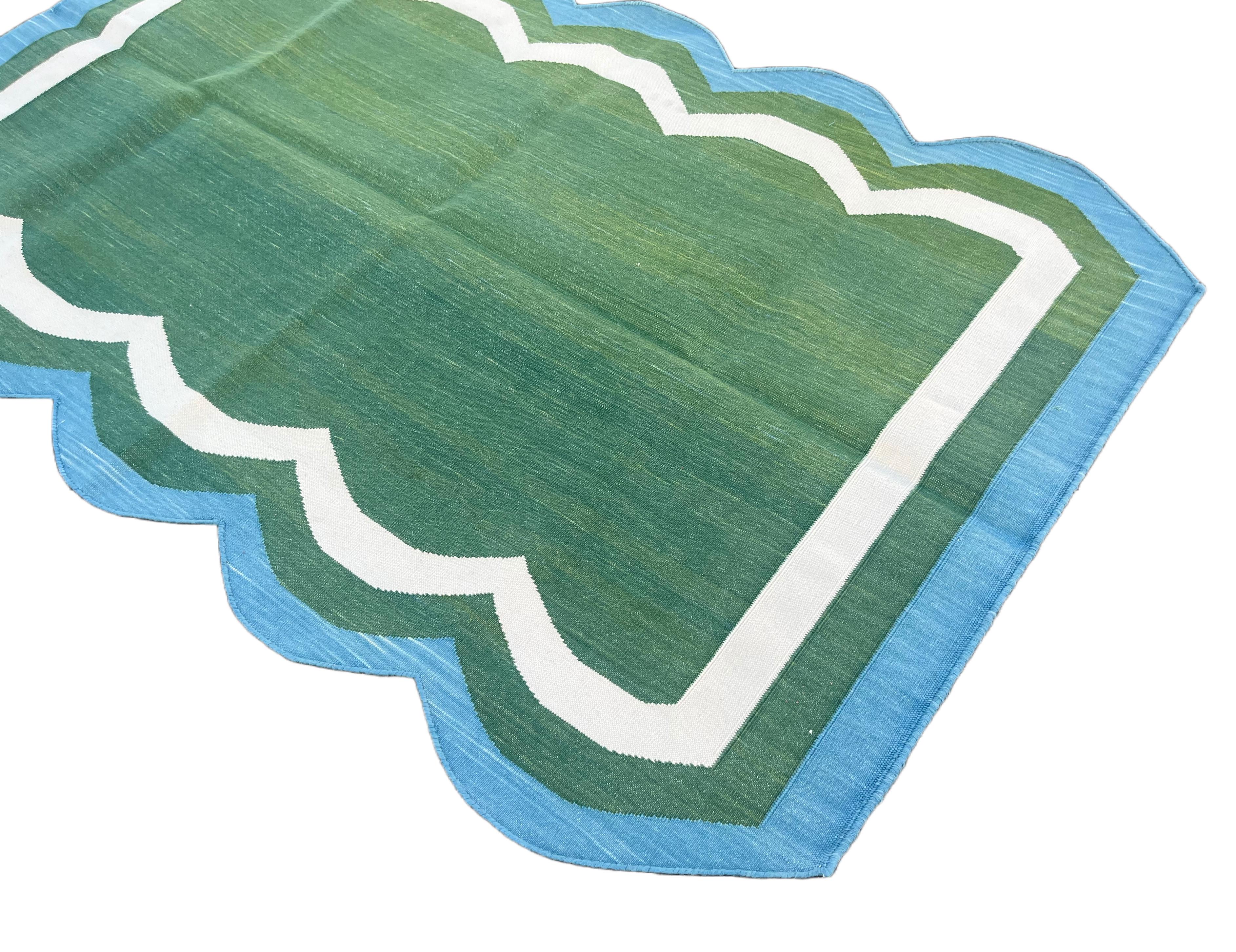 Indian Handmade Cotton Area Flat Weave Rug, 3x5 Green And Blue Scalloped Kilim Dhurrie For Sale