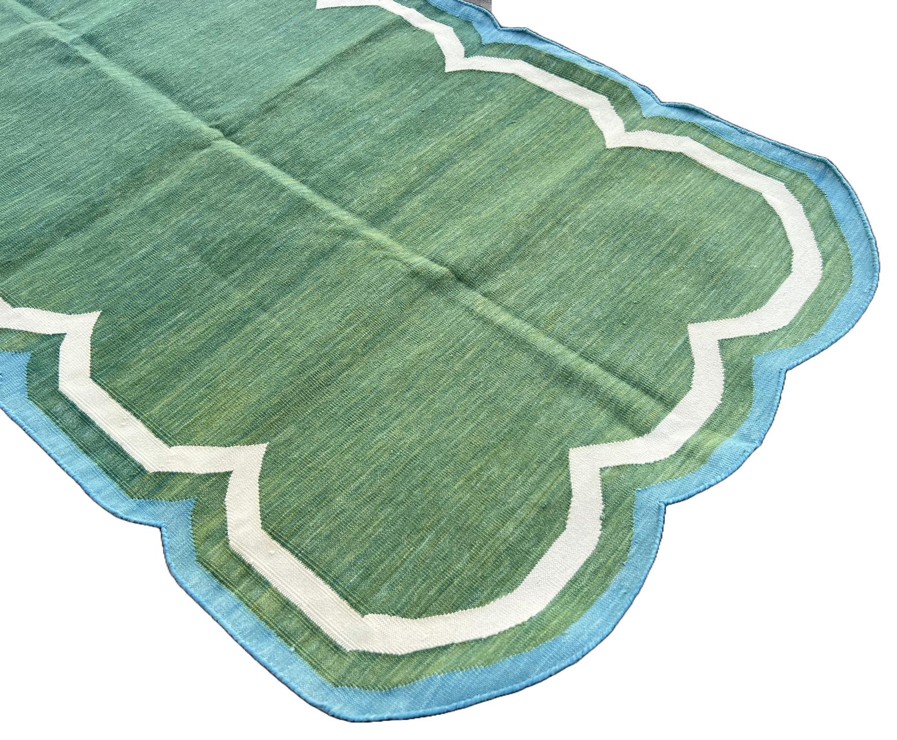 Indian Handmade Cotton Area Flat Weave Rug, 3x5 Green And Blue Scalloped Kilim Dhurrie For Sale